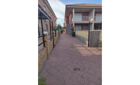 Apartamento / piso - Reventa - Los Alcazares - MGRU-64966