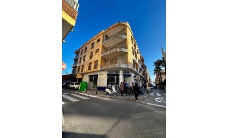 Apartamento / piso - Reventa - Torrevieja - Torrevieja