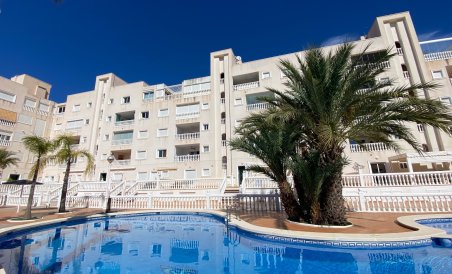 Apartment / flat - Resale - Guardamar del Segura - MGRU-79944