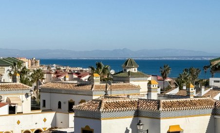 Apartment / flat - Resale - Torrevieja - La Mata