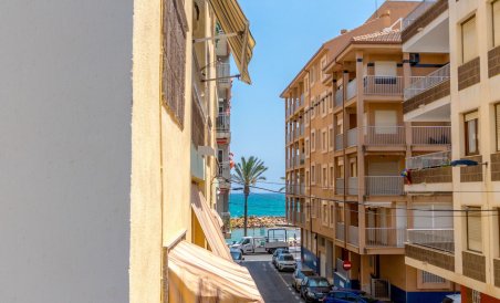 Apartment / flat - Resale - Torrevieja - Playa del Cura
