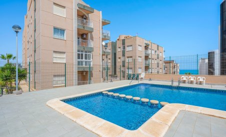Appartement - Revente - Torrevieja - AM8211-FL-14449