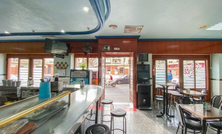 Commercial - Revente - Aguilas - Center