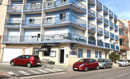 Commercial space - Revente - Guardamar del Segura - Guardamar del Segura