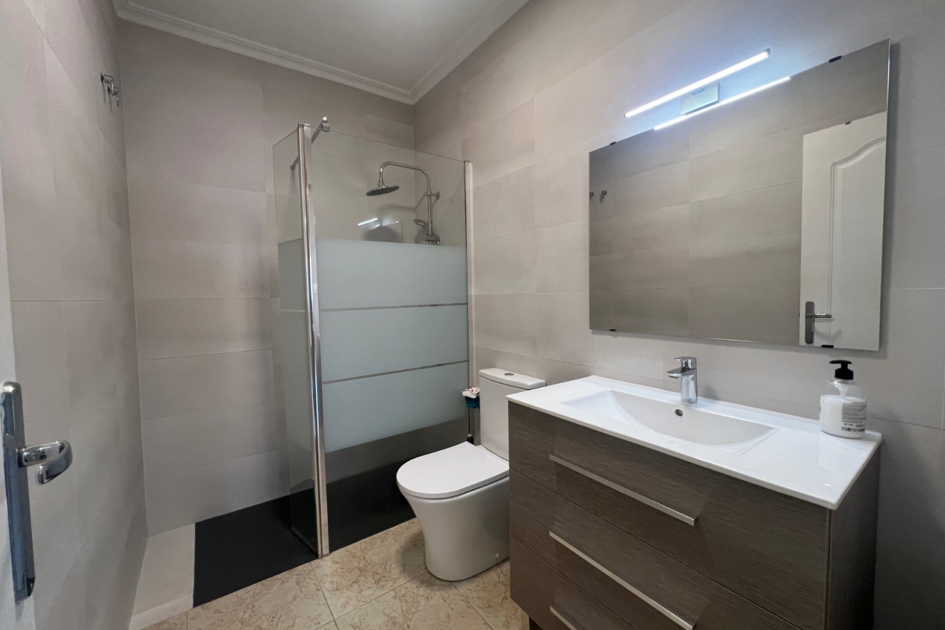 Italian-style walk-in shower