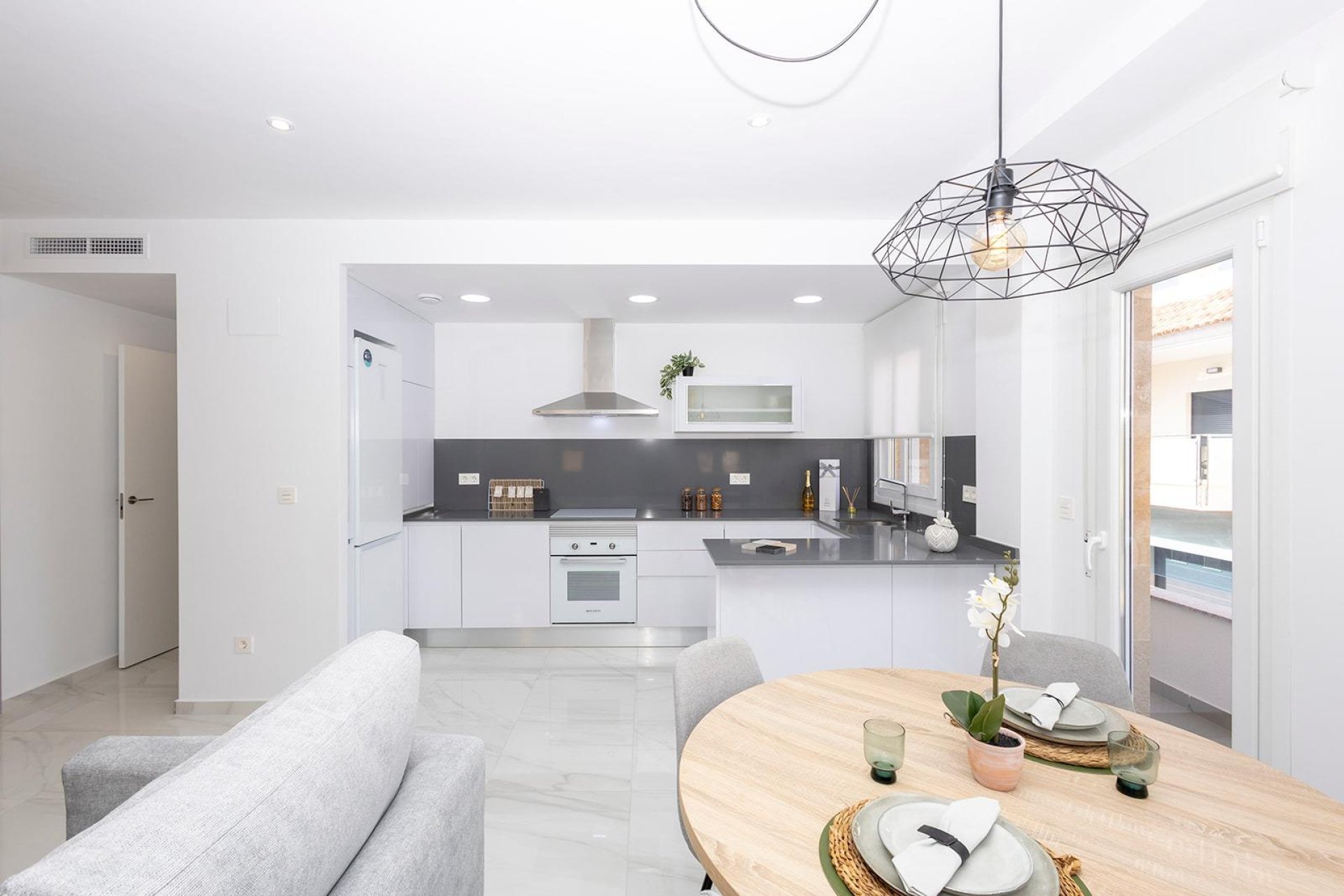 Obra nueva - Apartamento / piso - Jacarilla - pueblo