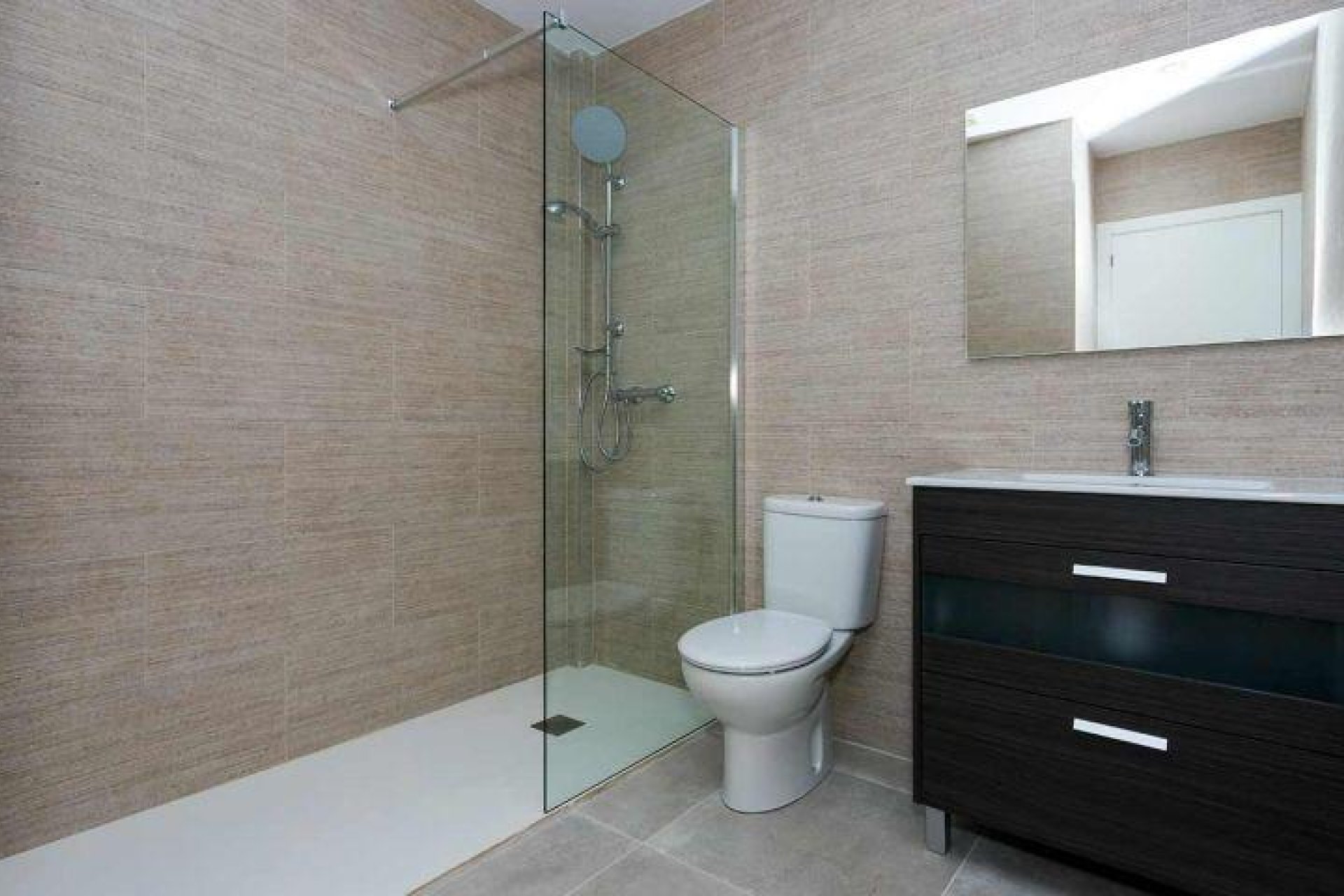 Obra nueva - Quad - Daya Nueva - CENTRO