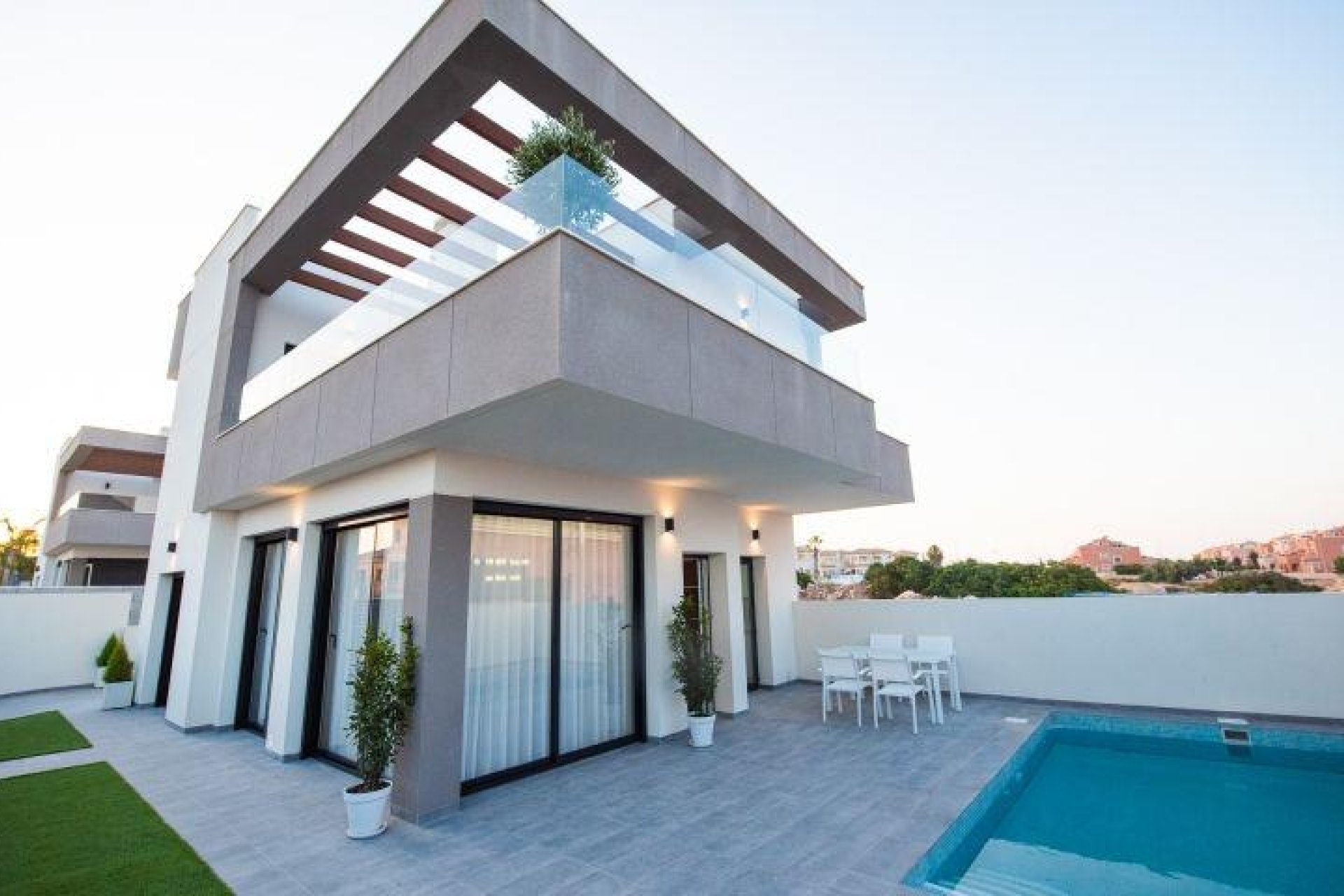 Obra nueva - Villa - Los Montesinos - La herrada