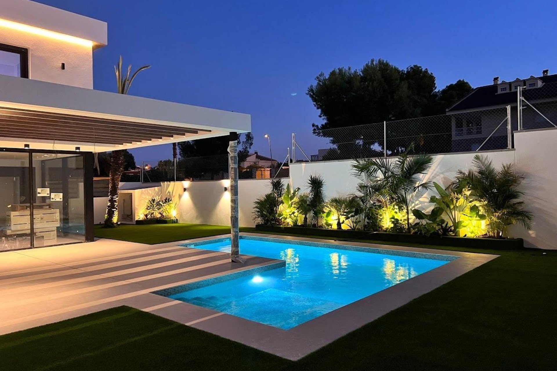 Obra nueva - Villa - Orihuela Costa - Montezenia