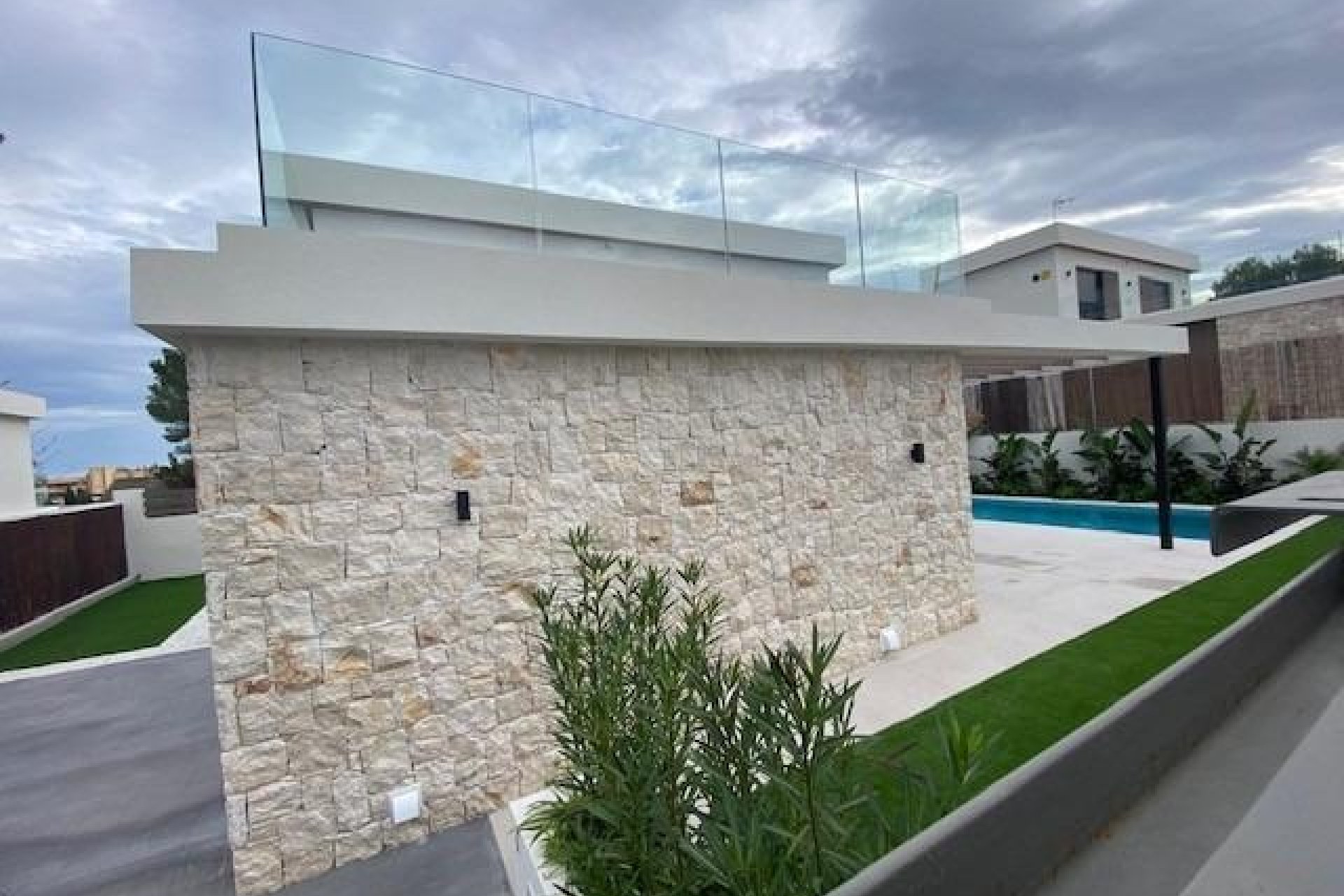 Obra nueva - Villa - Orihuela Costa - Montezenia