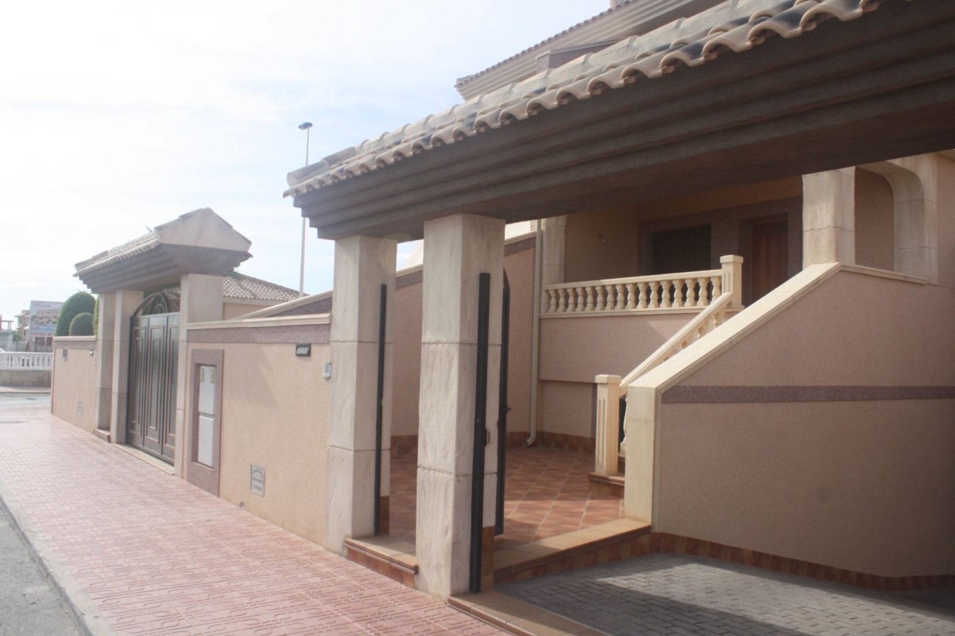 Obra nueva - Villa - Torrevieja - Los Altos