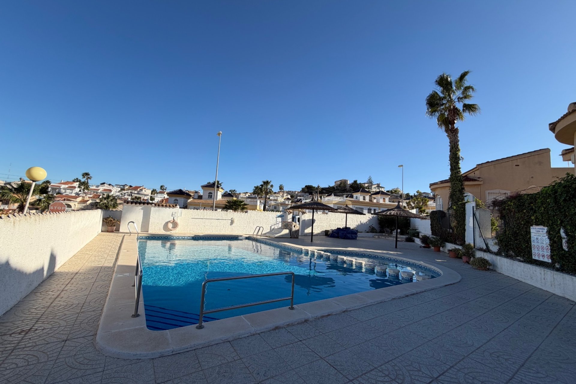 Piscina communautaire 