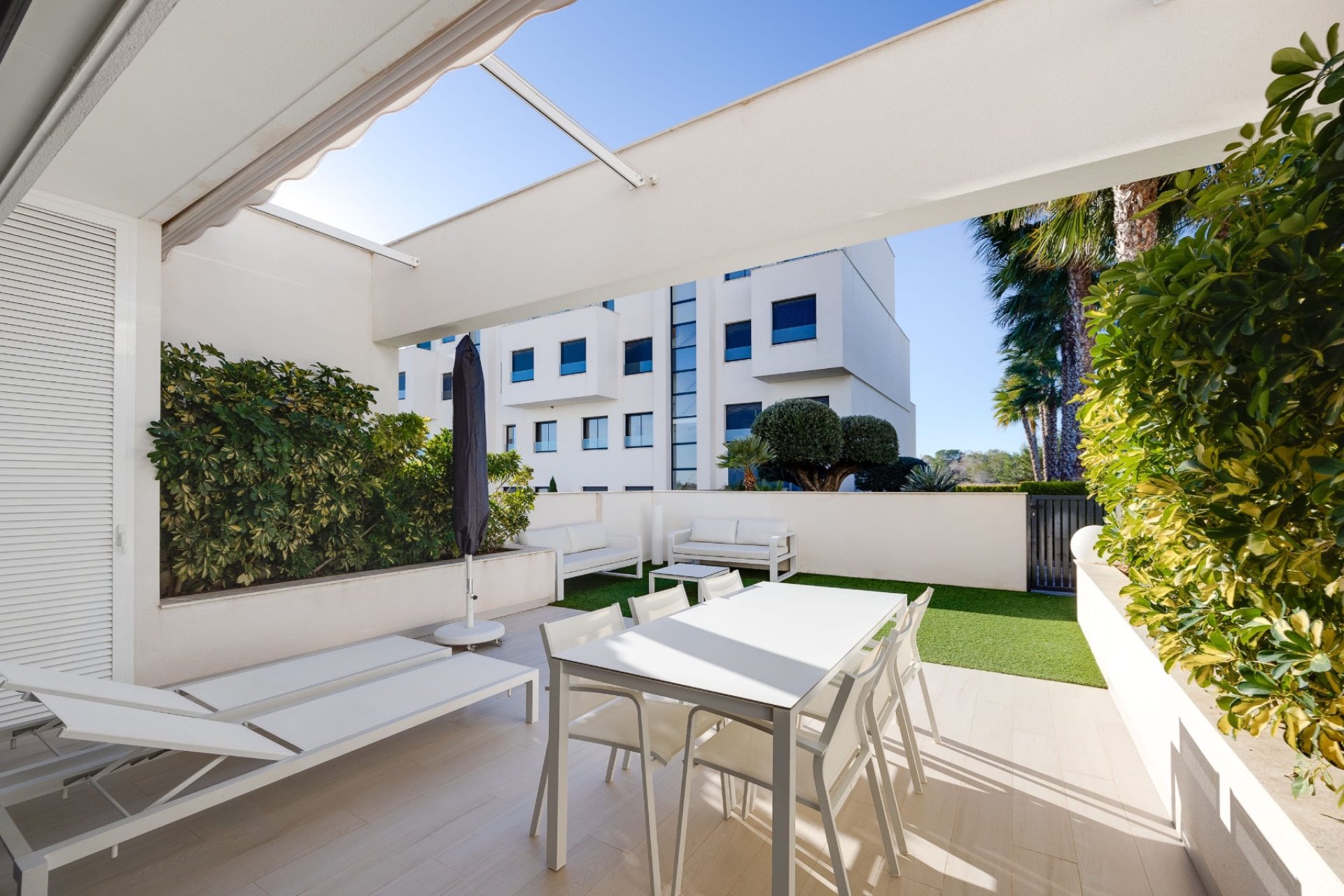 Resale - Apartment / flat - Alicante - Campoamor