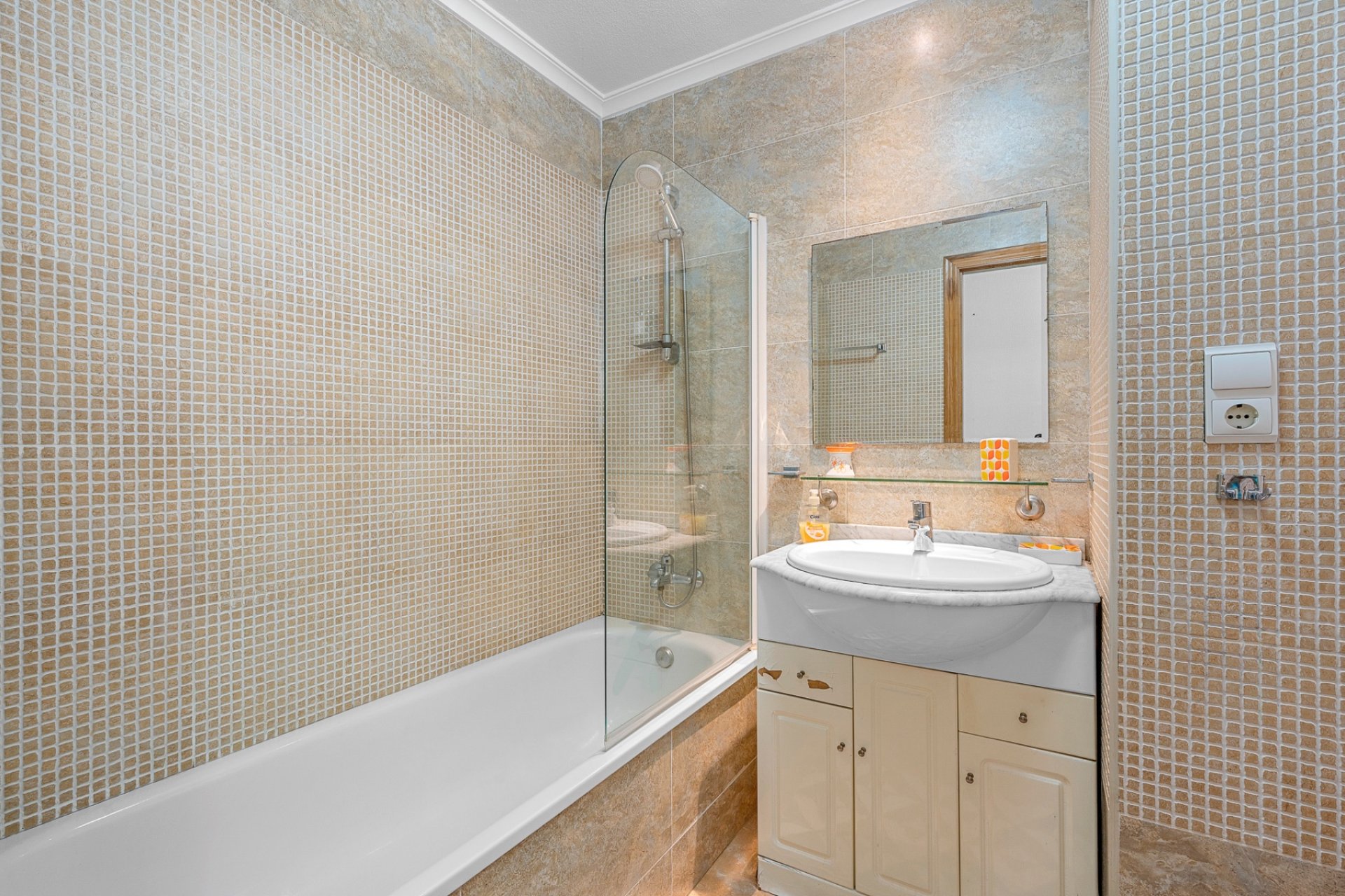 Resale - Apartment / flat - Almoradí