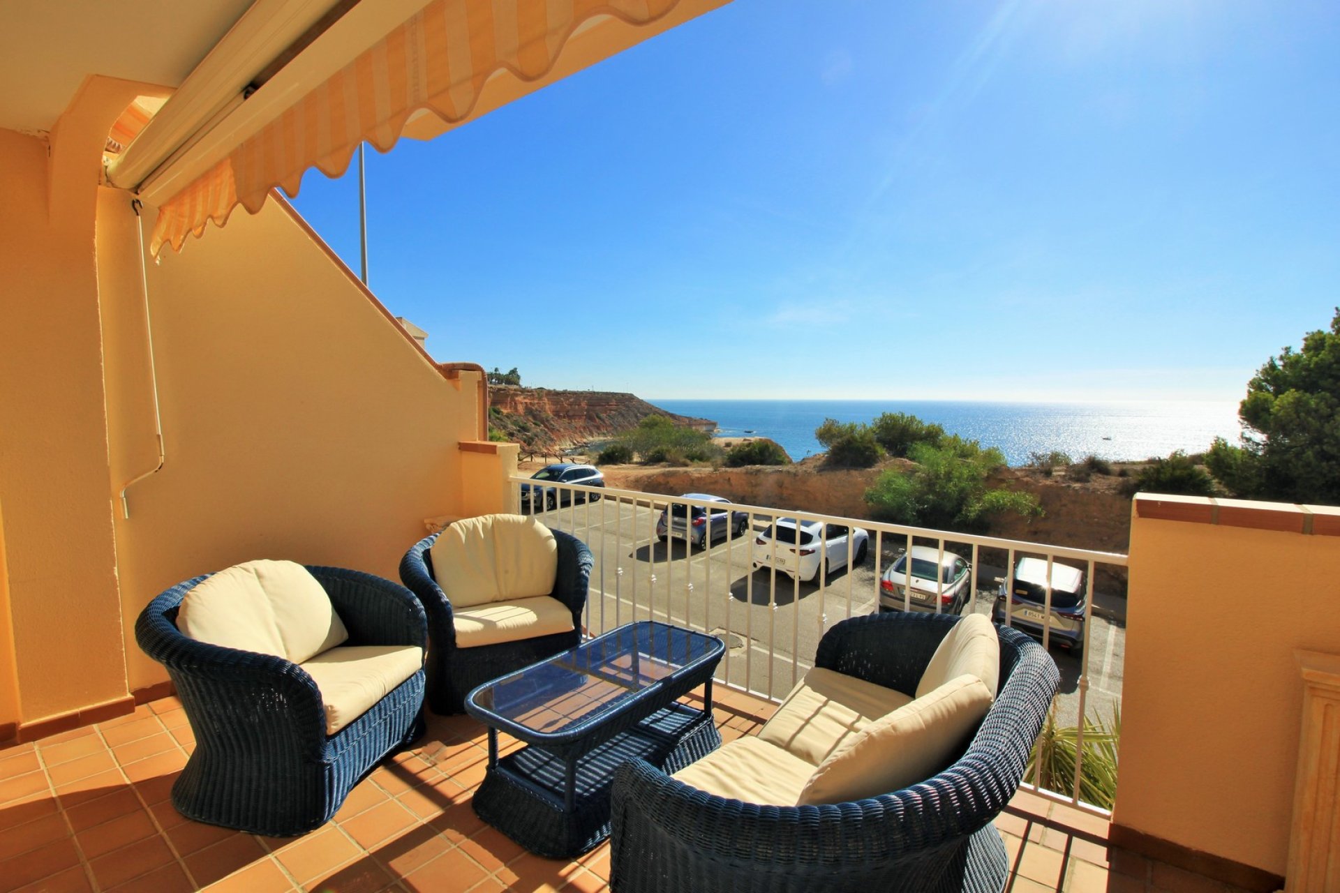 Resale - Apartment / flat - Cabo Roig