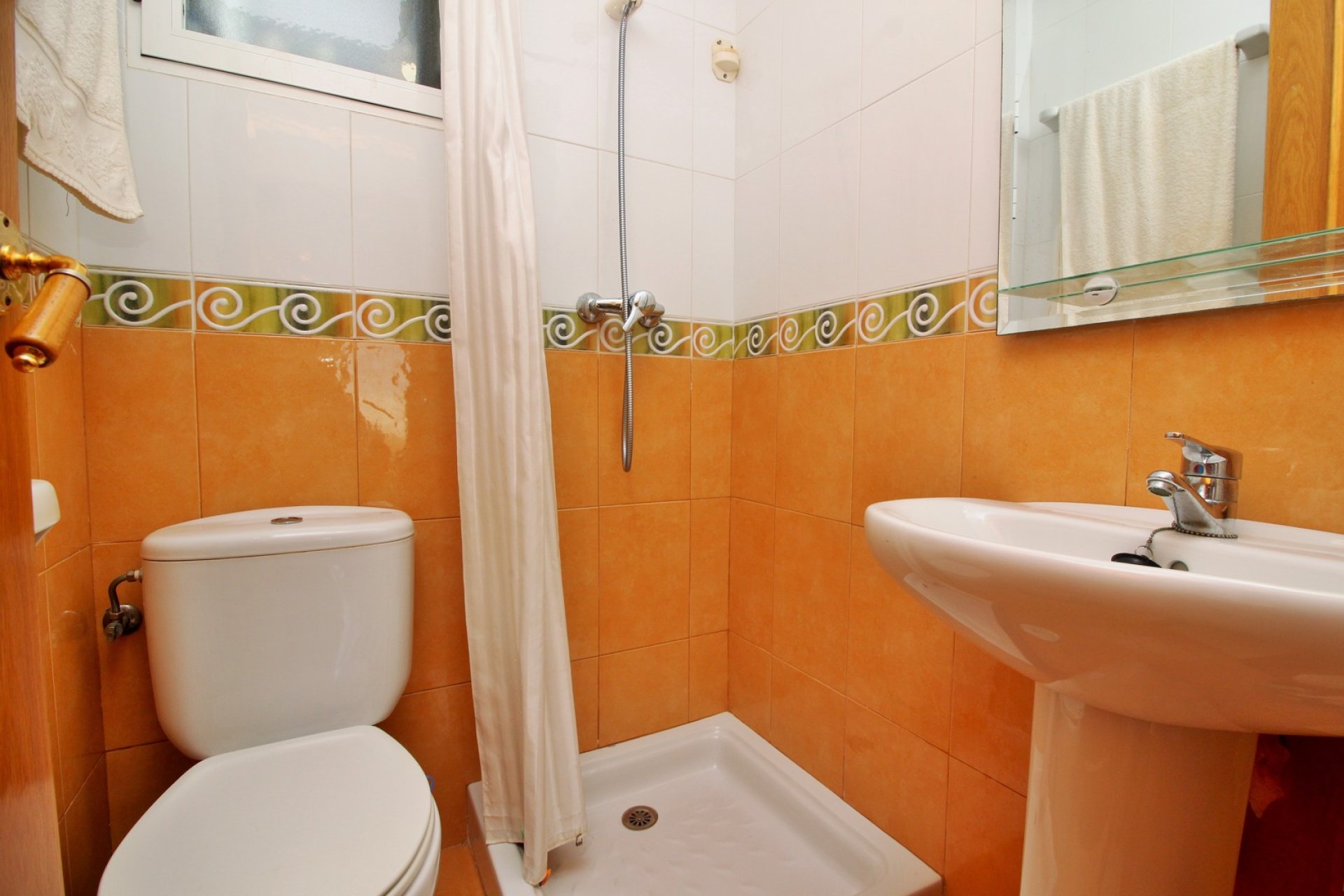 Resale - Apartment / flat - Cabo Roig