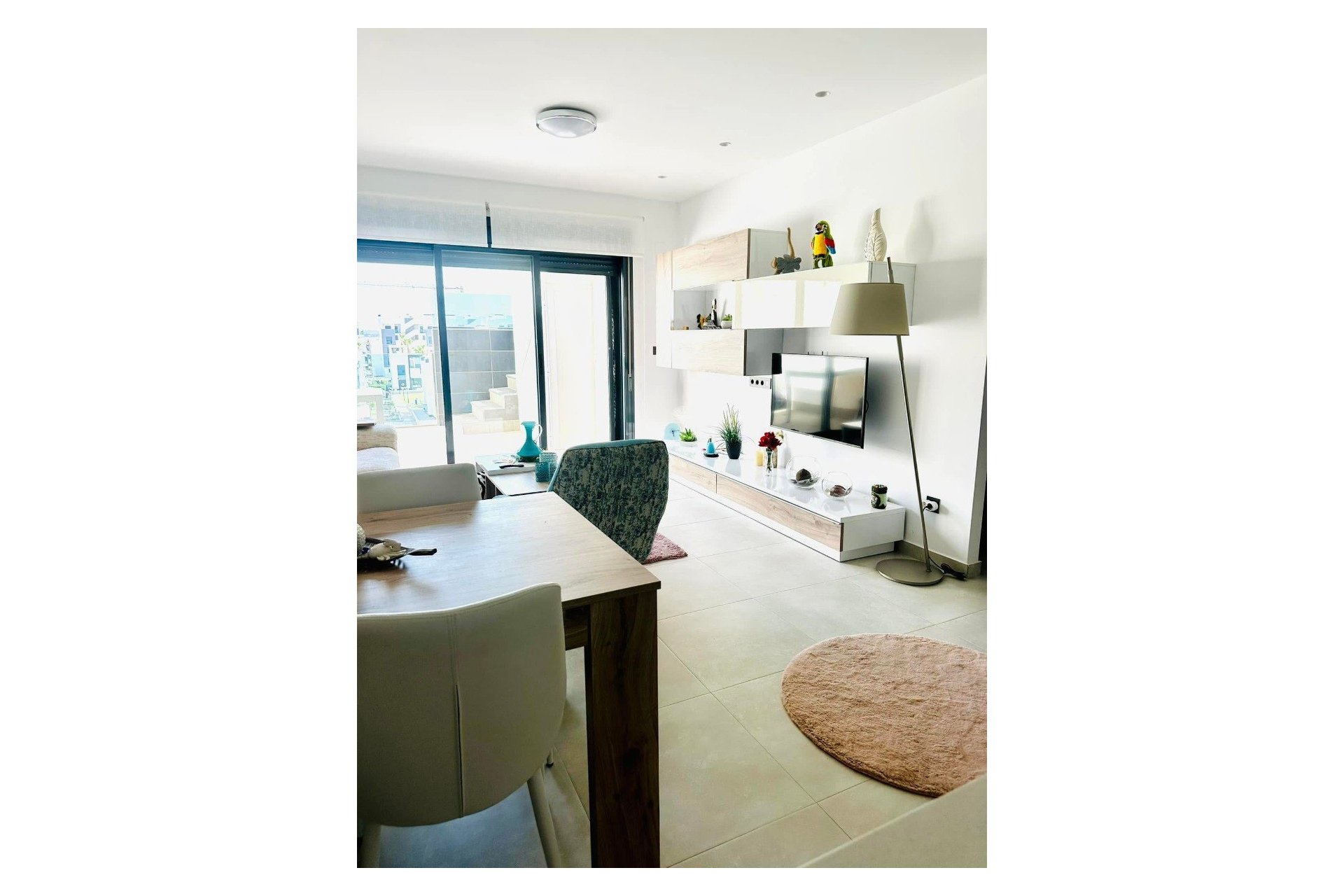 Resale - Apartment / flat - El Raso - Costa Blanca