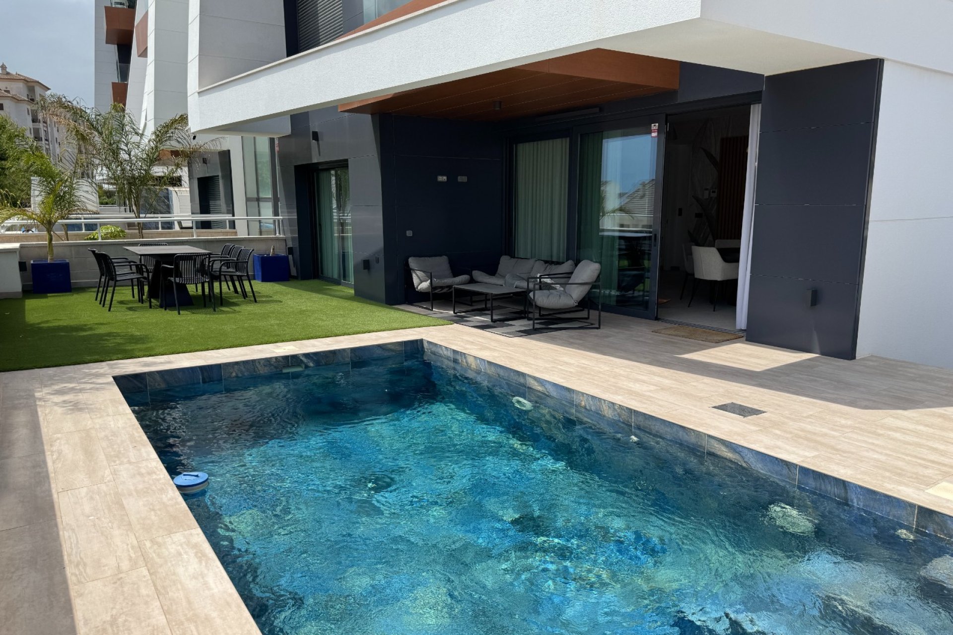 Resale - Apartment / flat - Guardamar del Segura - Los Secanos