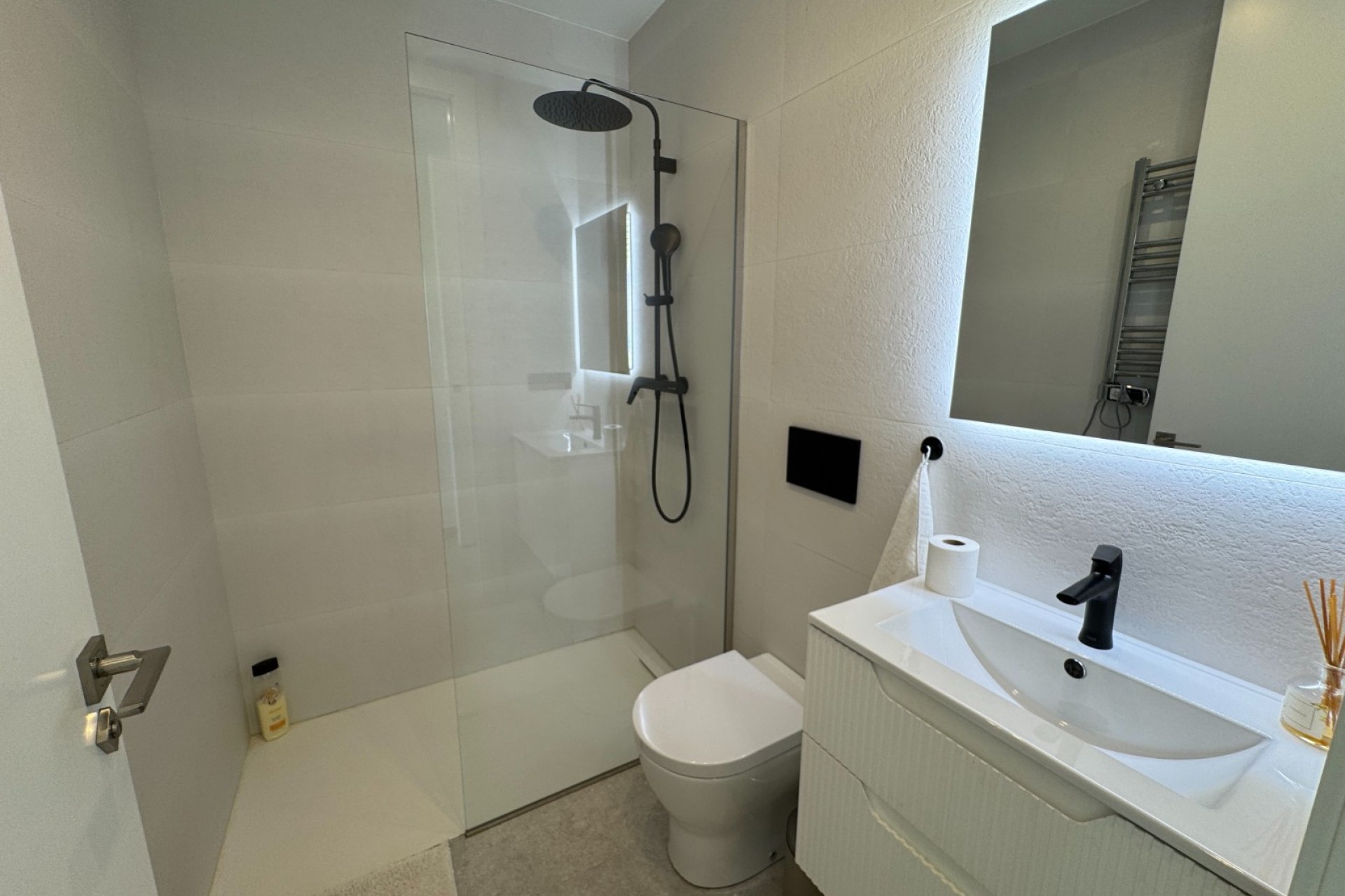 Resale - Apartment / flat - Guardamar del Segura - Los Secanos