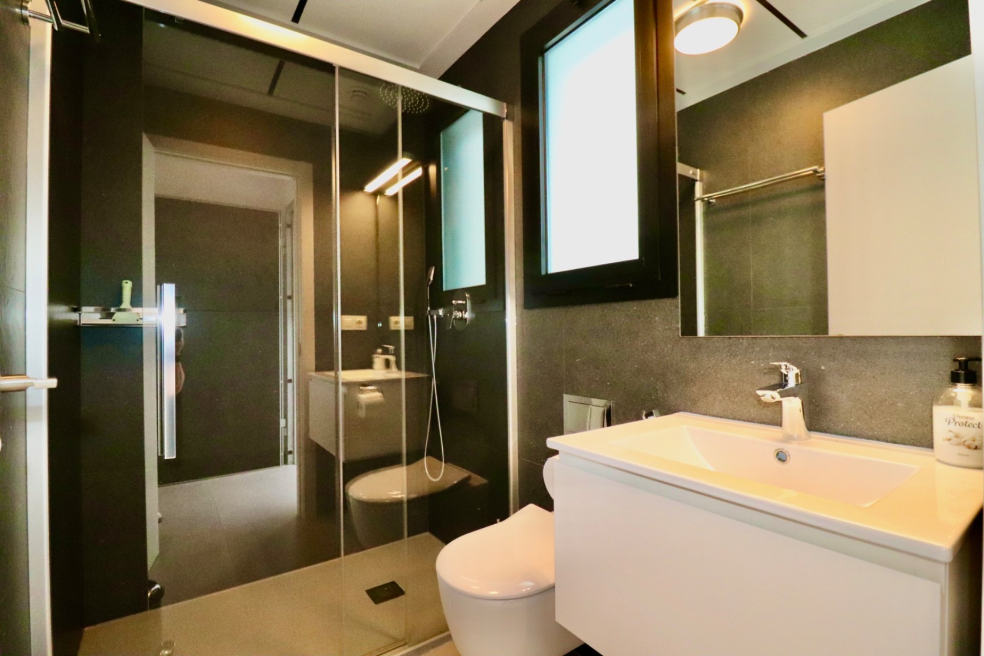 Resale - Apartment / flat - Guardamar del Segura