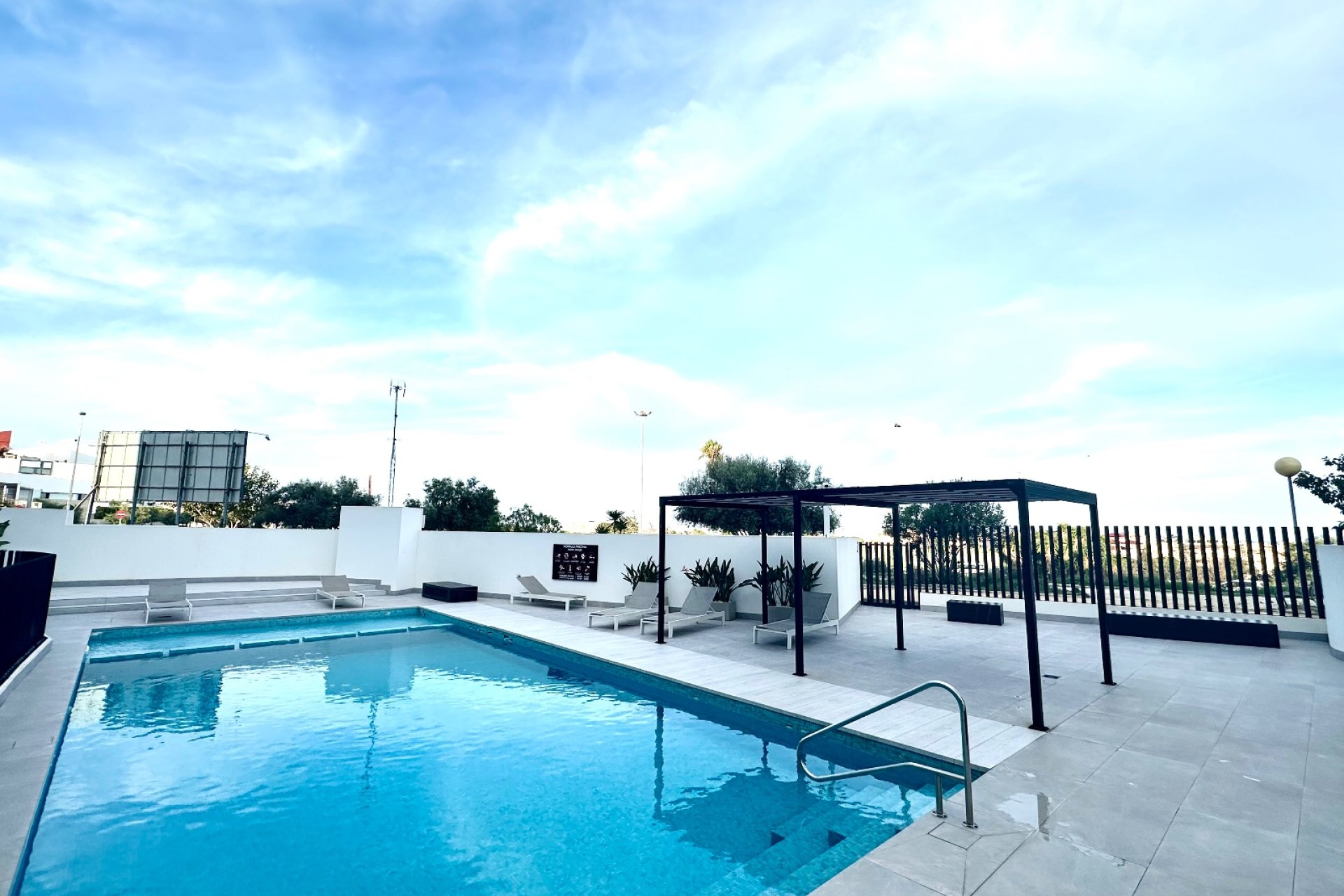 Resale - Apartment / flat - Guardamar del Segura