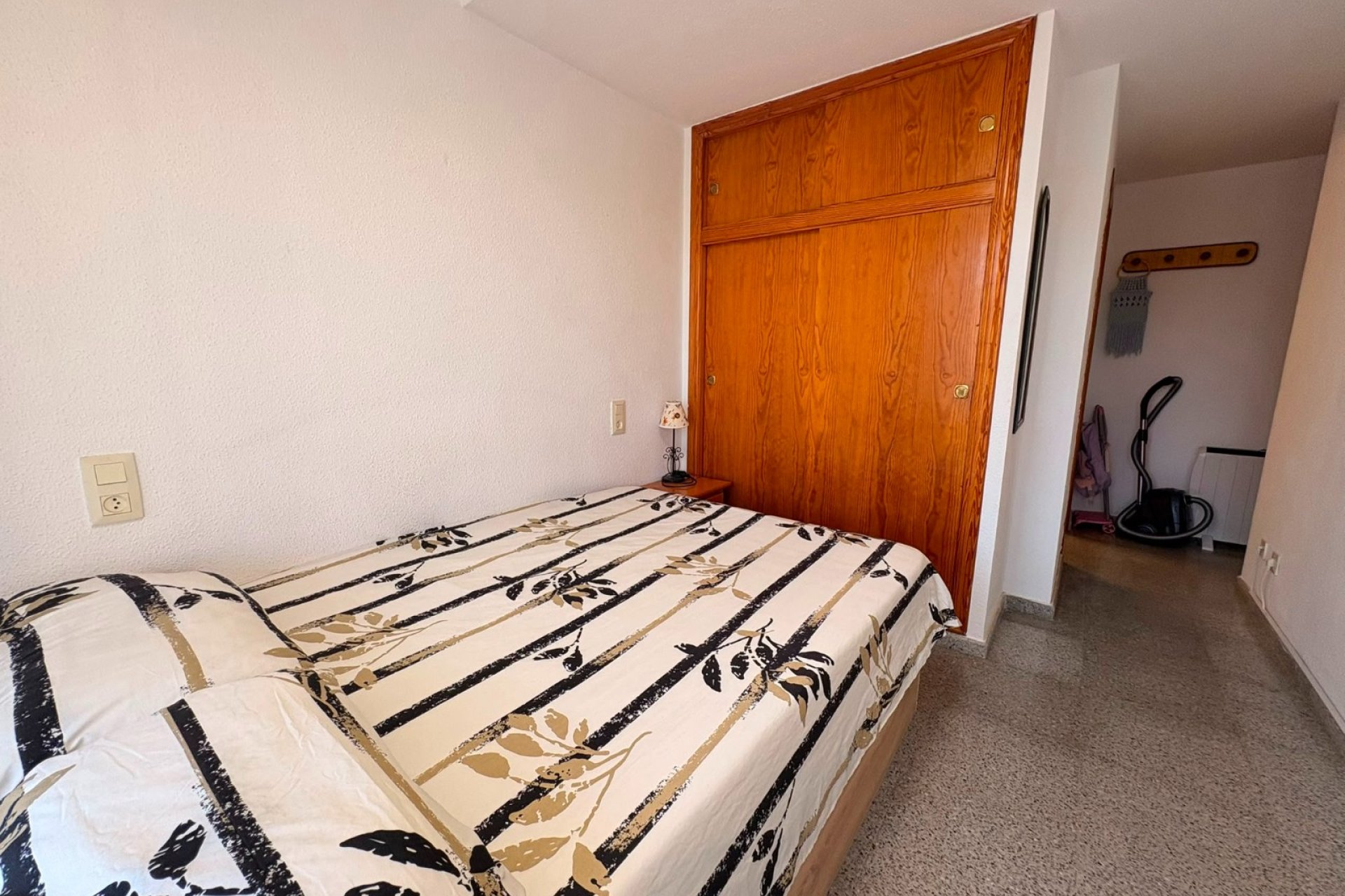 Resale - Apartment / flat - Guardamar del Segura