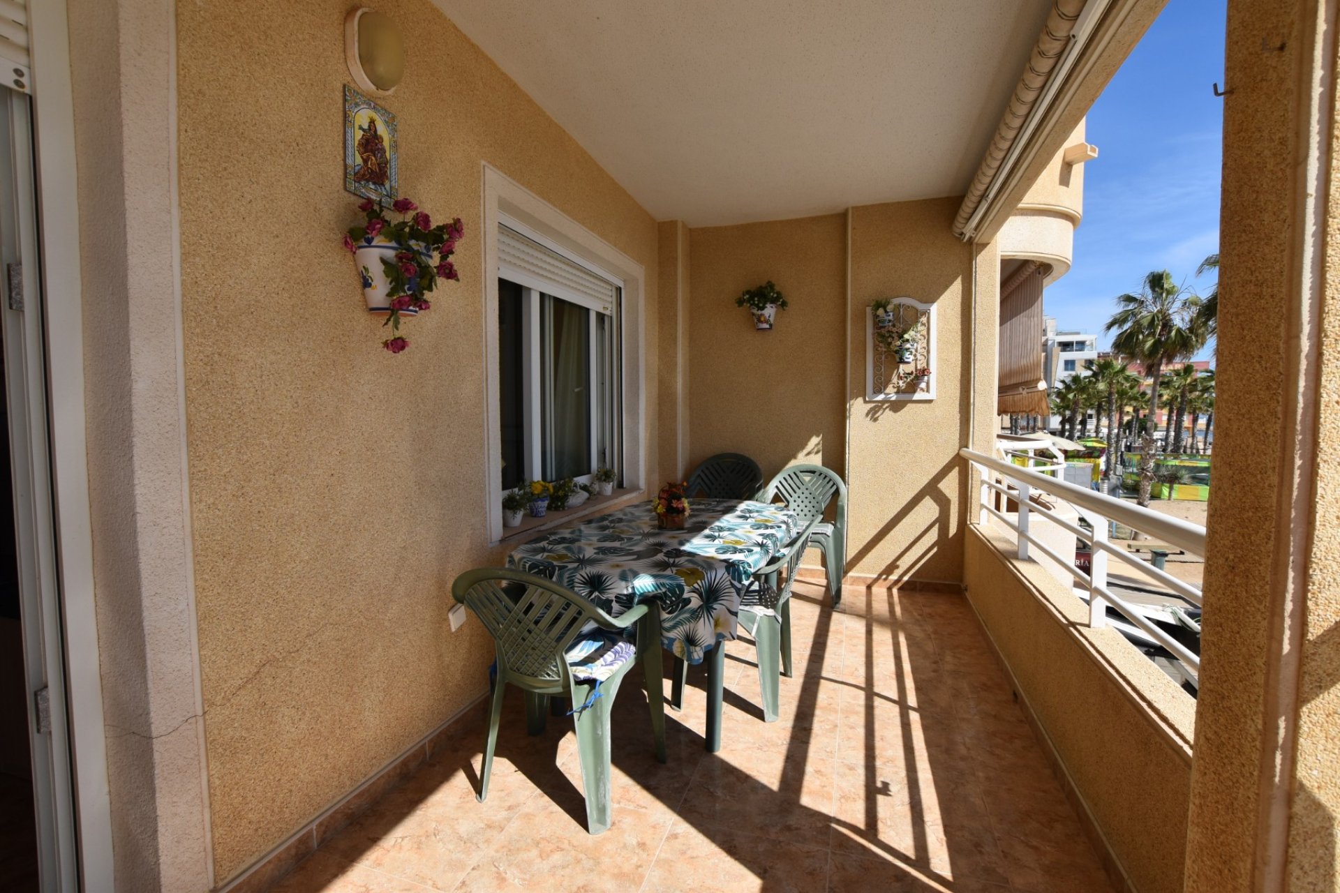 Resale - Apartment / flat - La Mata