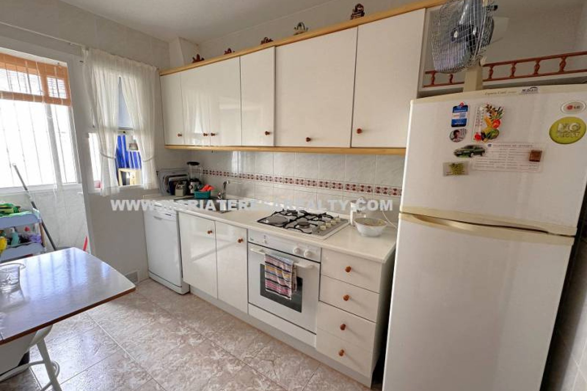 Resale - Apartment / flat - Los Alcazares