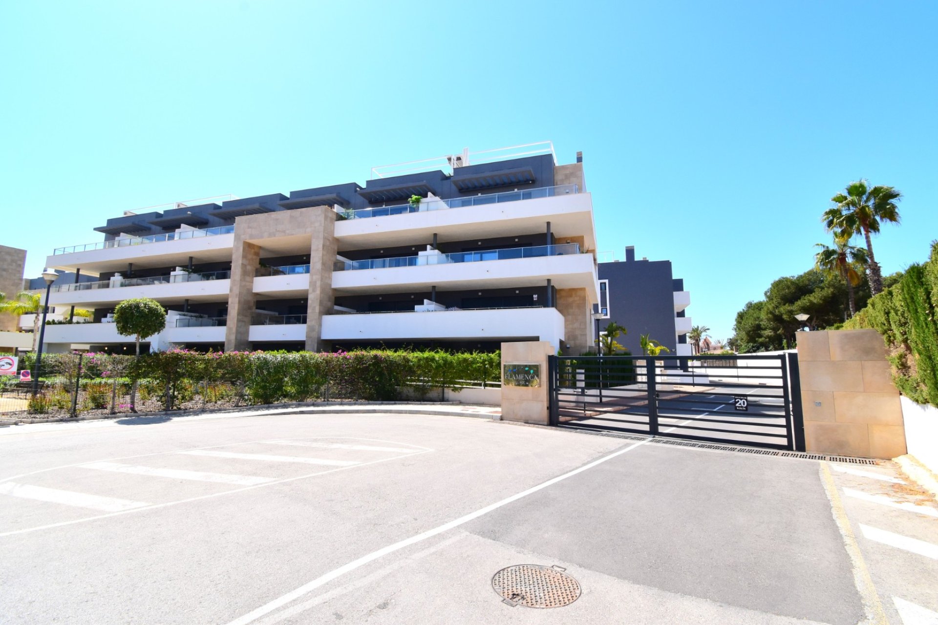 Resale - Apartment / flat - Orihuela Costa - Playa Flamenca