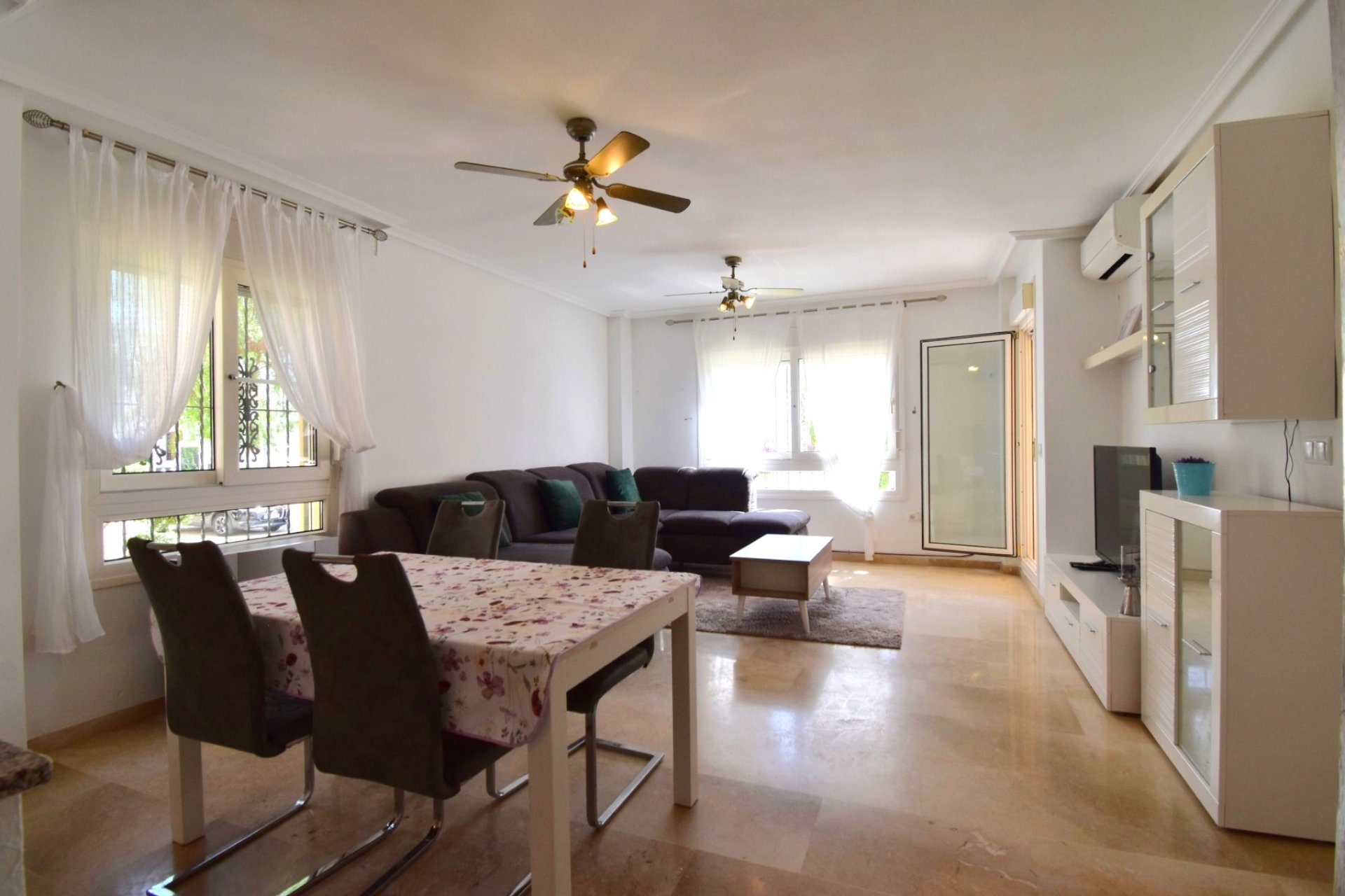 Resale - Apartment / flat - Orihuela Costa - Playa Flamenca