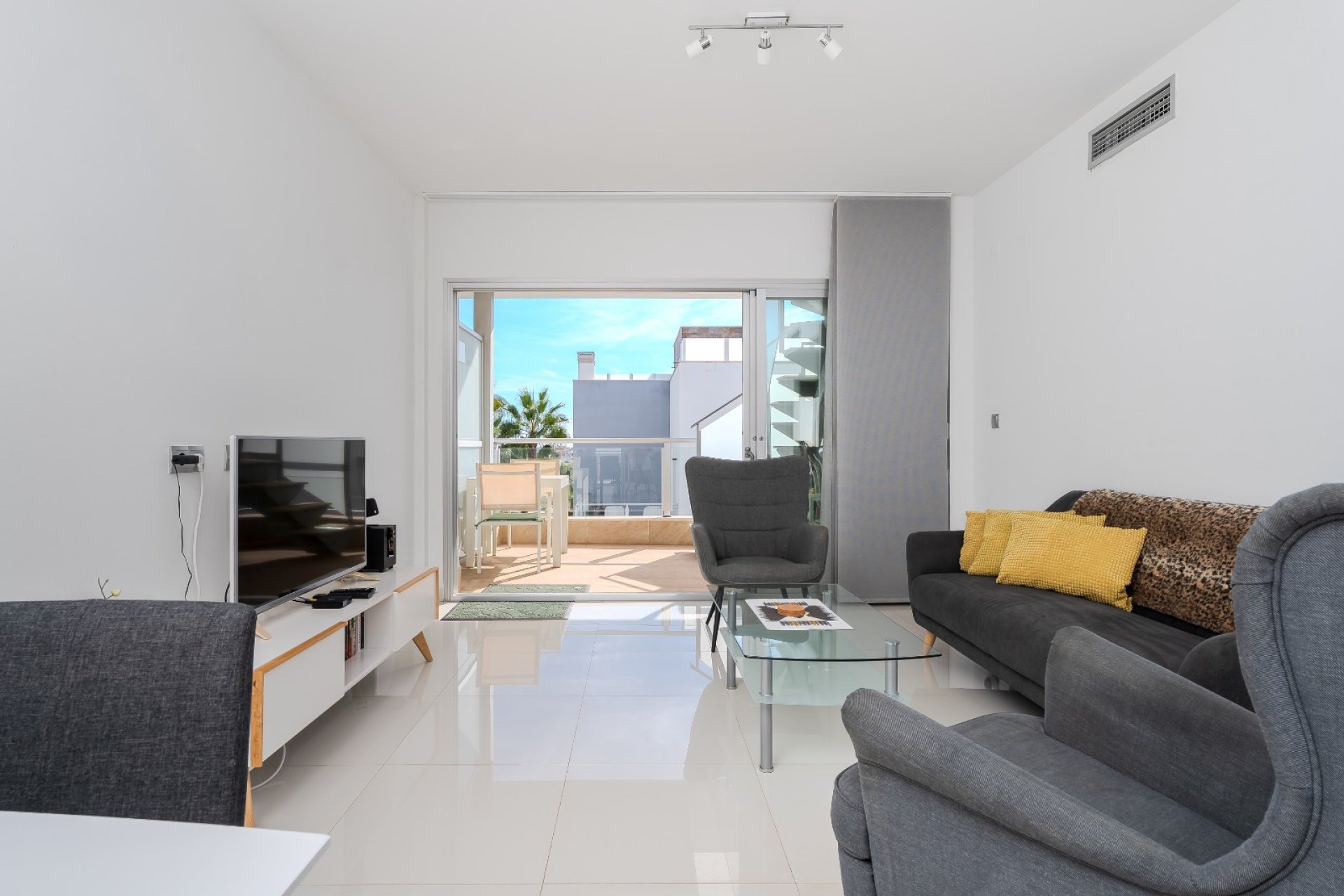 Resale - Apartment / flat - Orihuela Costa - Punta Prima