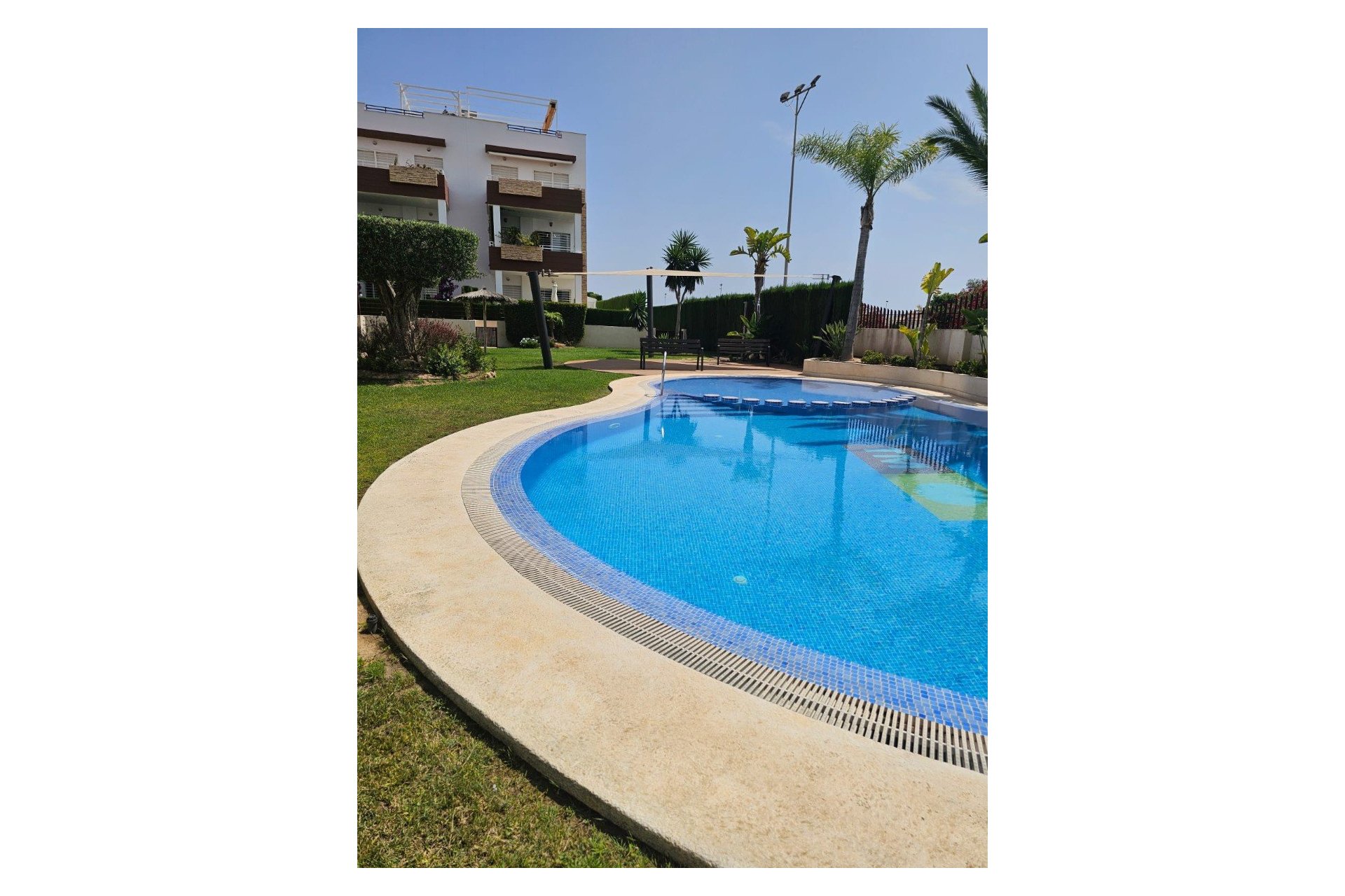 Resale - Apartment / flat - Orihuela Costa - Punta Prima
