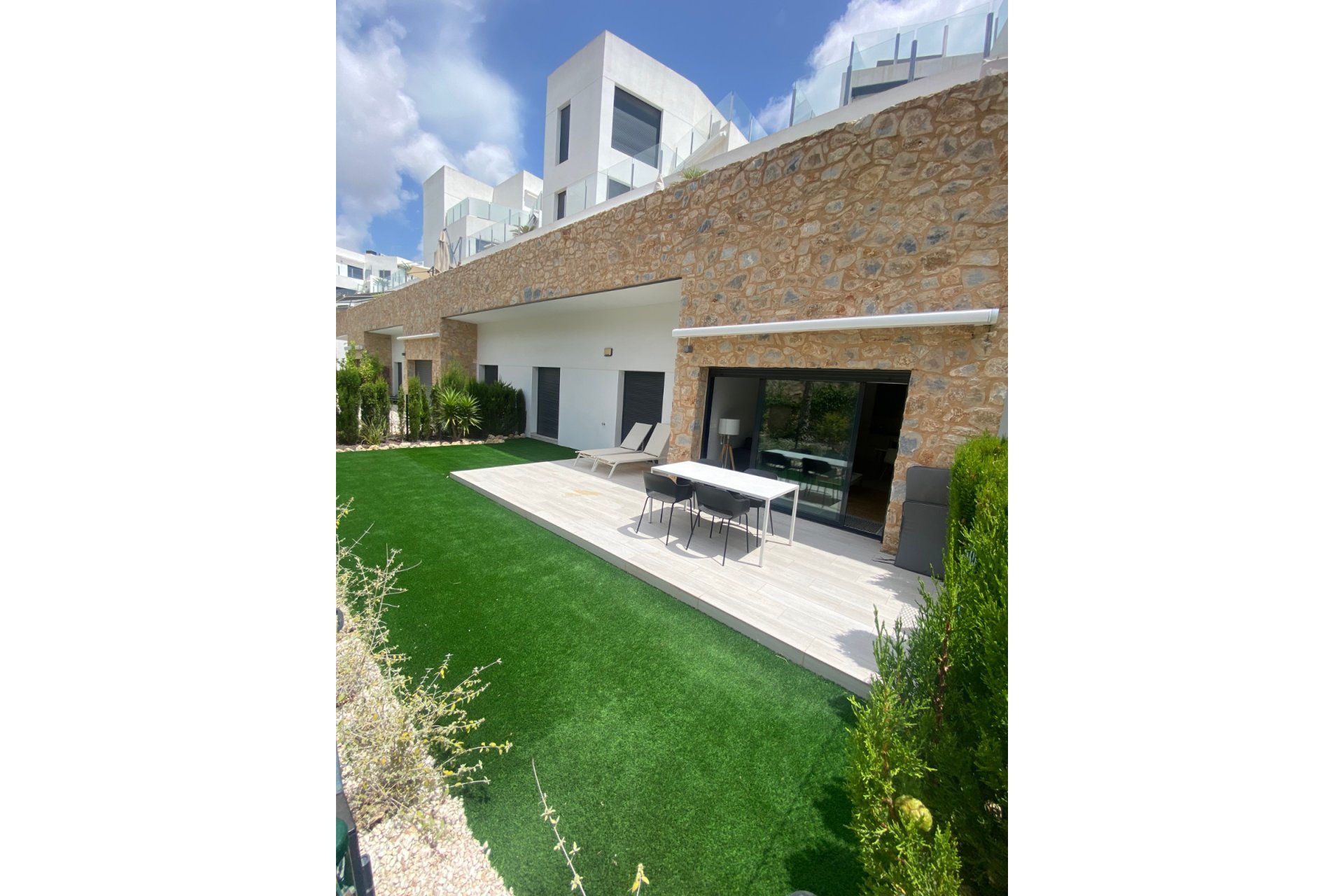 Resale - Apartment / flat - Orihuela Costa - Villamartín