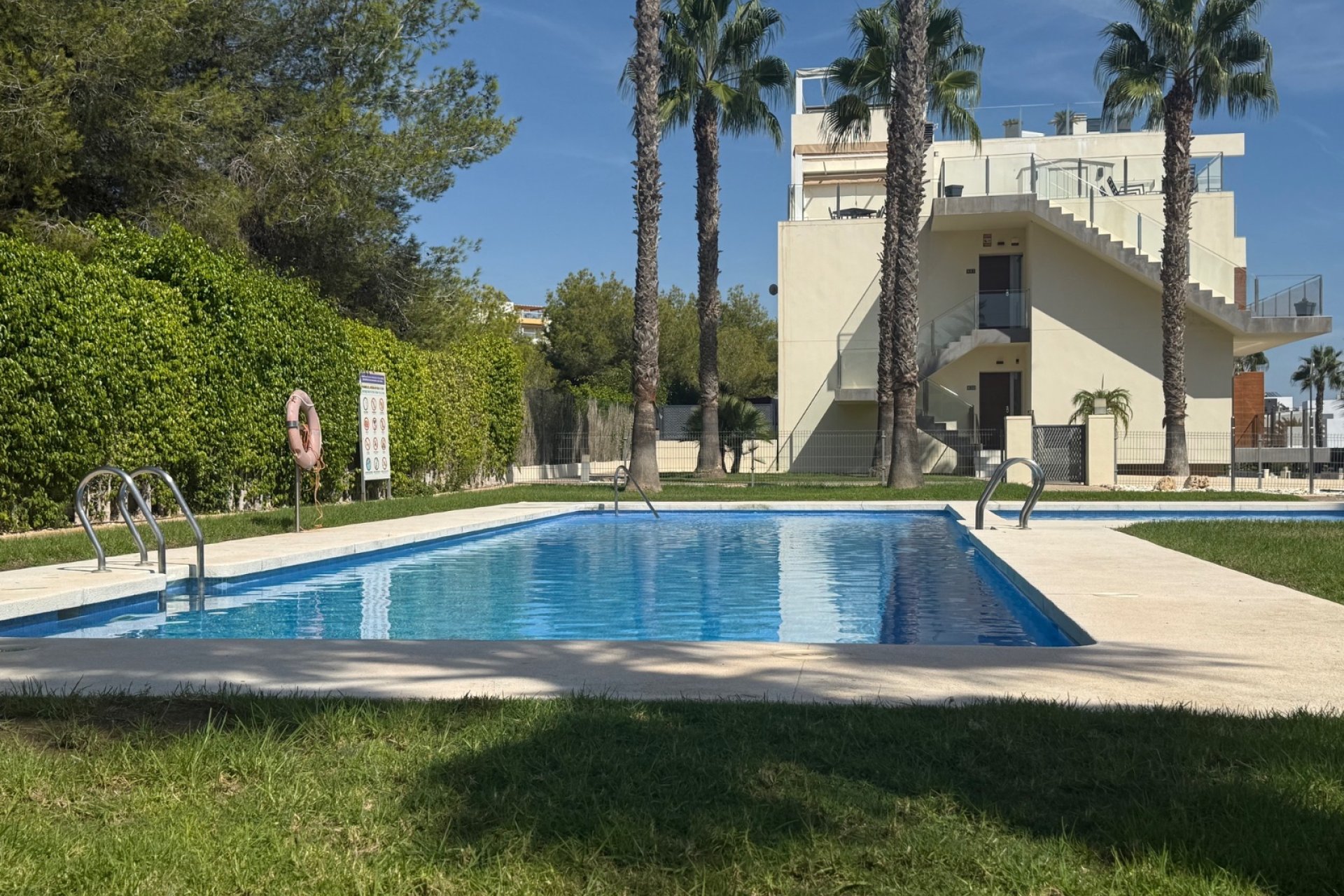 Resale - Apartment / flat - Orihuela Costa - Villamartín