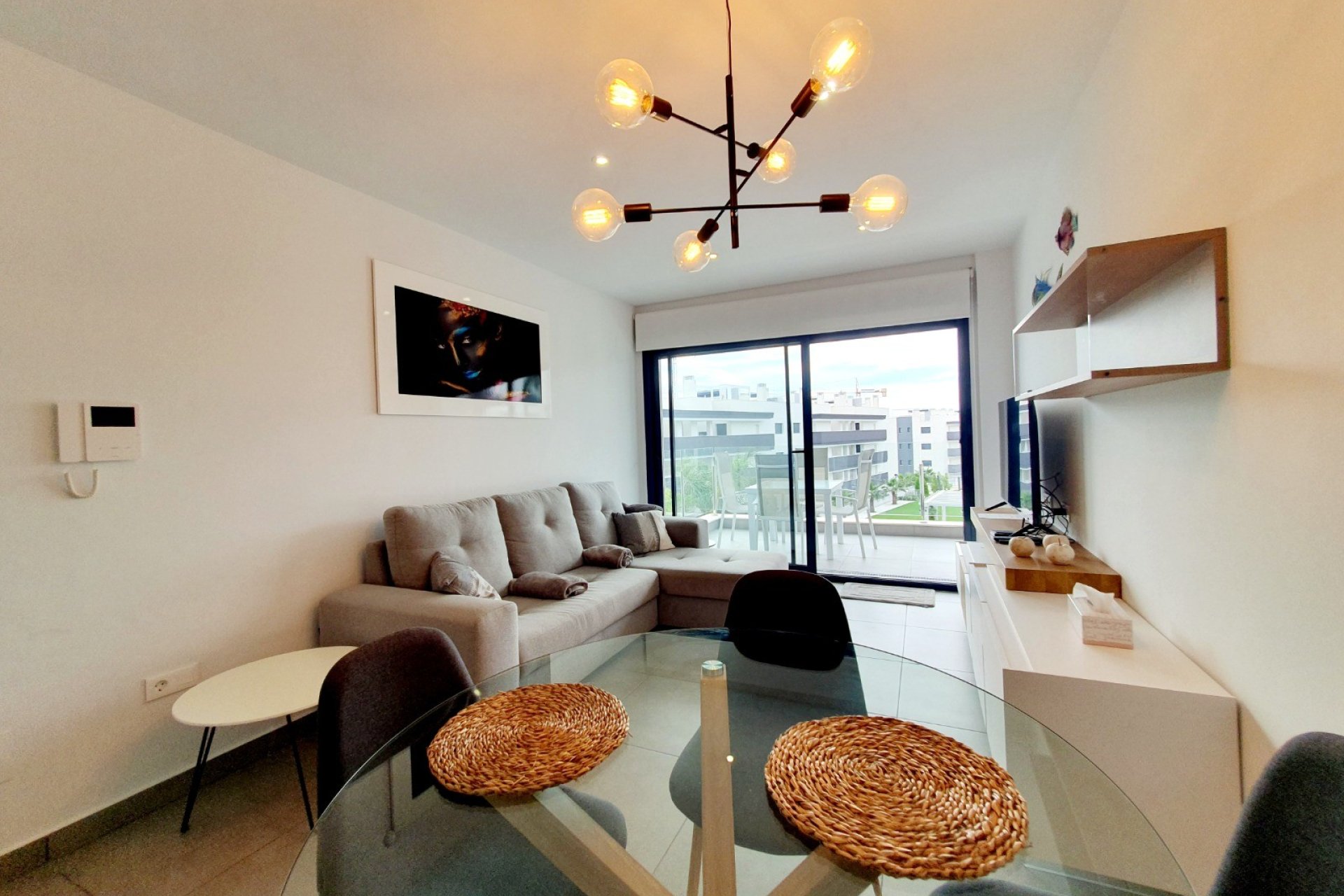Resale - Apartment / flat - Orihuela Costa - Villamartín