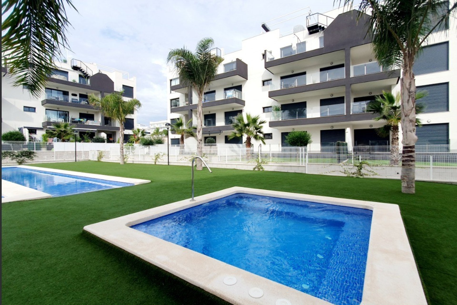 Resale - Apartment / flat - Orihuela Costa - Villamartín