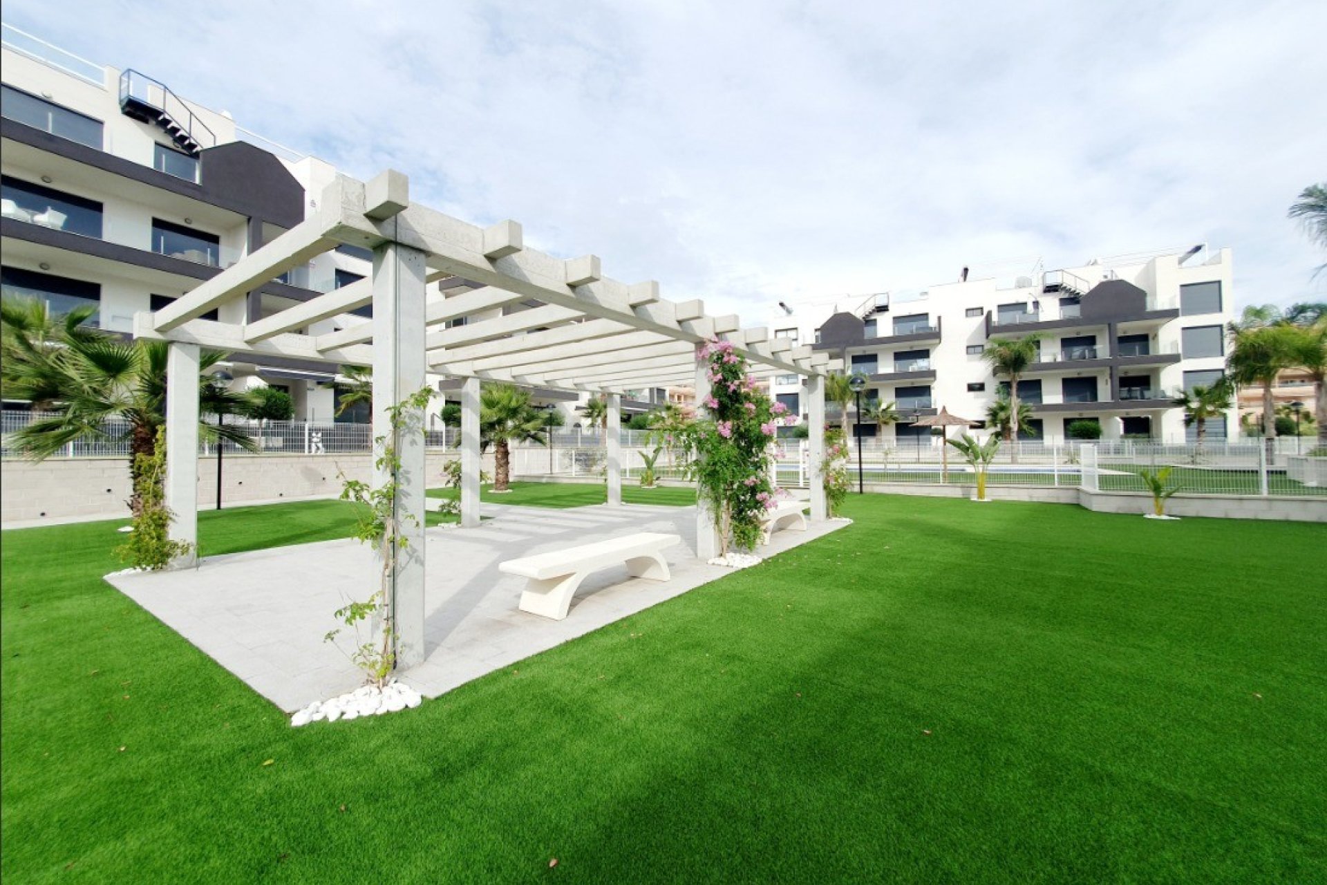 Resale - Apartment / flat - Orihuela Costa - Villamartín