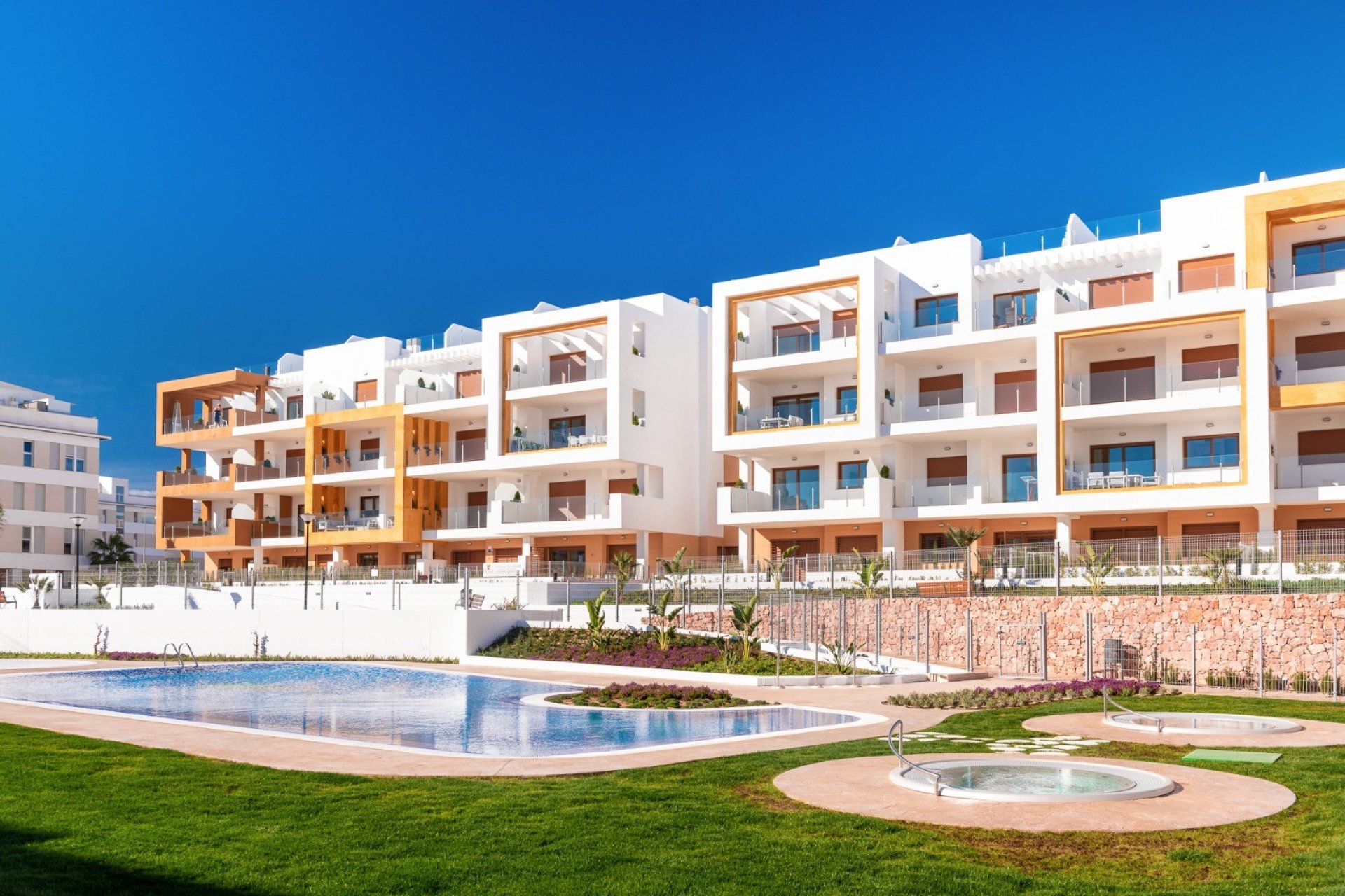 Resale - Apartment / flat - Orihuela Costa