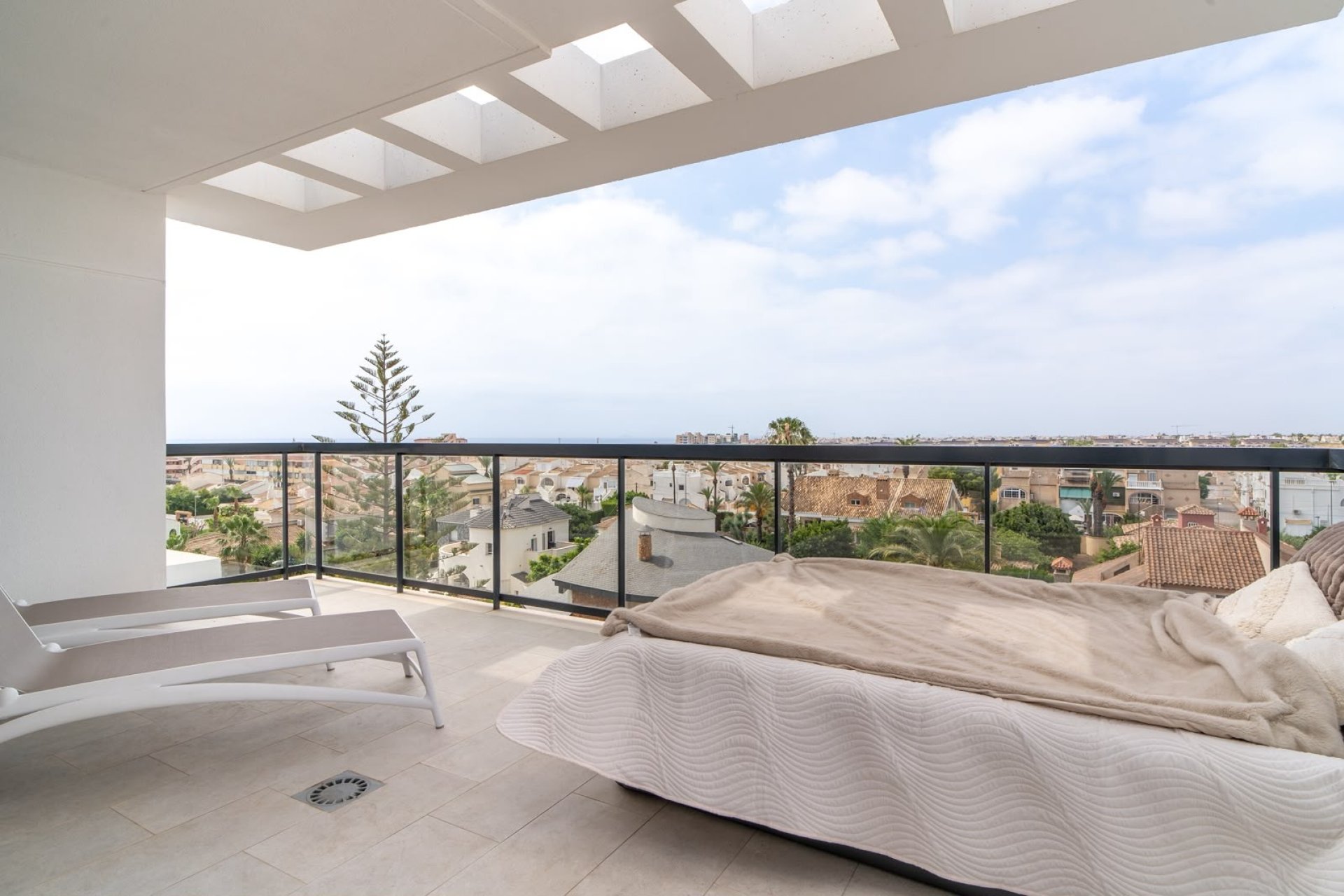 Resale - Apartment / flat - Pilar de la Horadada - Mil Palmeras