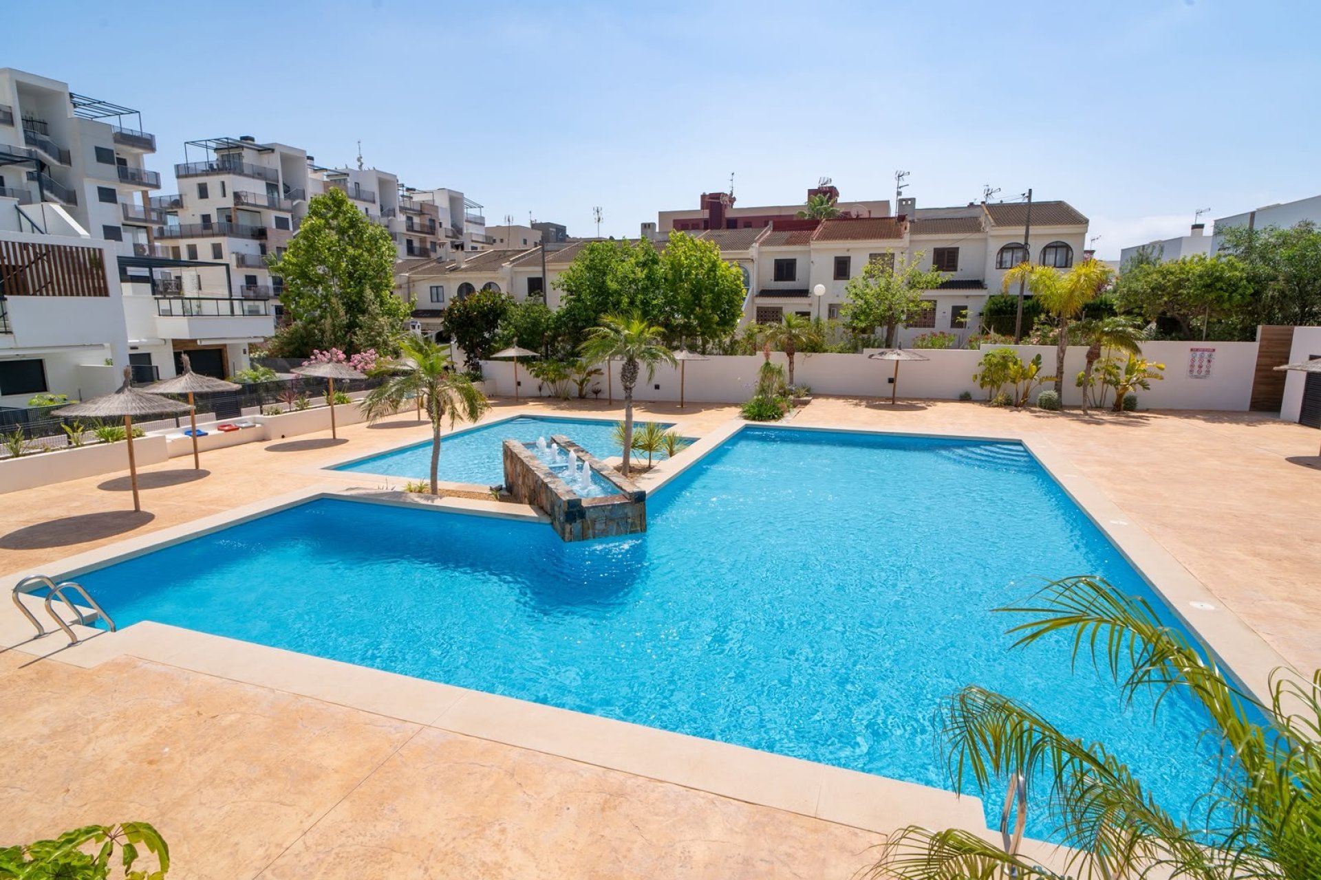 Resale - Apartment / flat - Pilar de la Horadada - Mil Palmeras