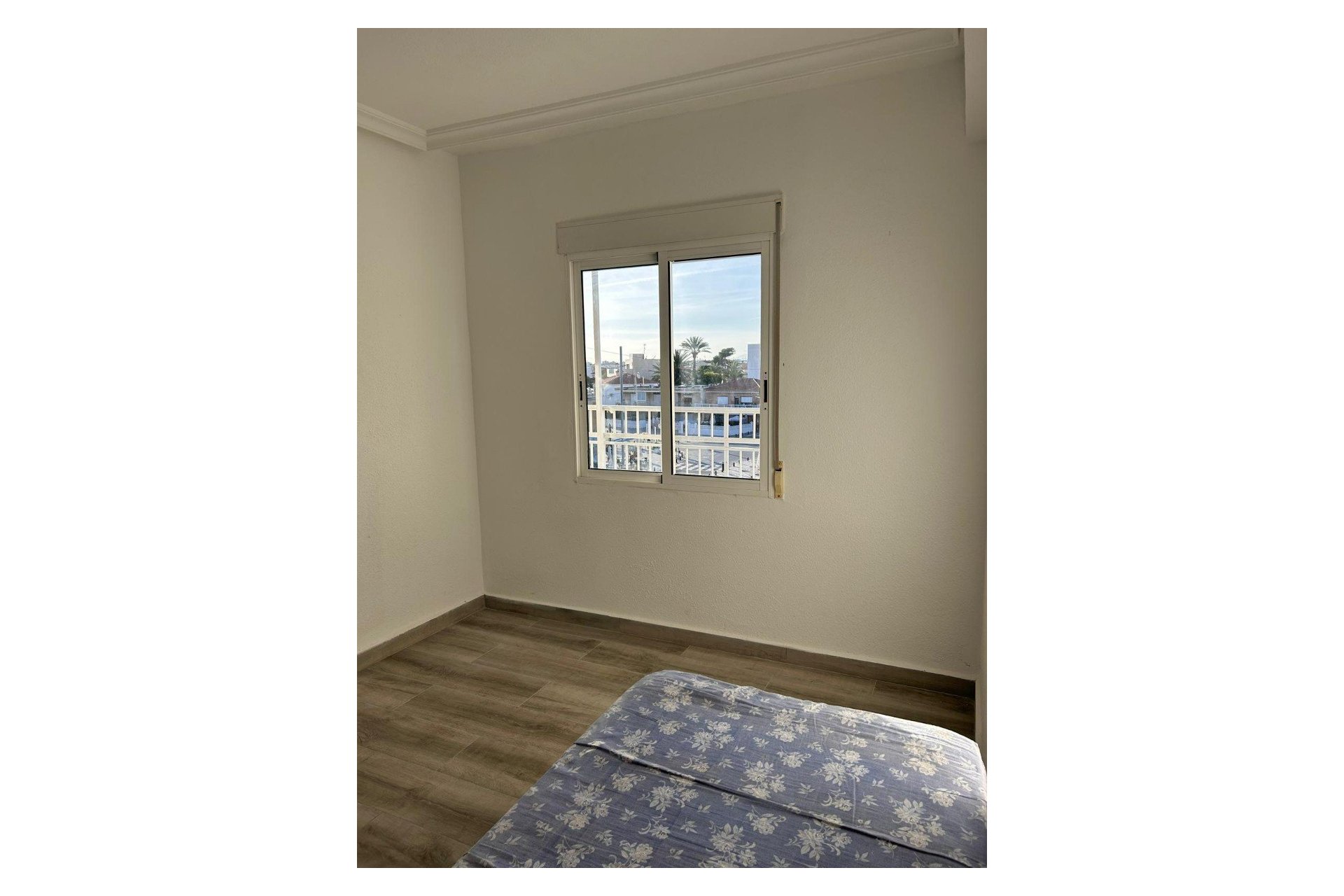 Resale - Apartment / flat - Pilar de la Horadada - Torre de la Horadada