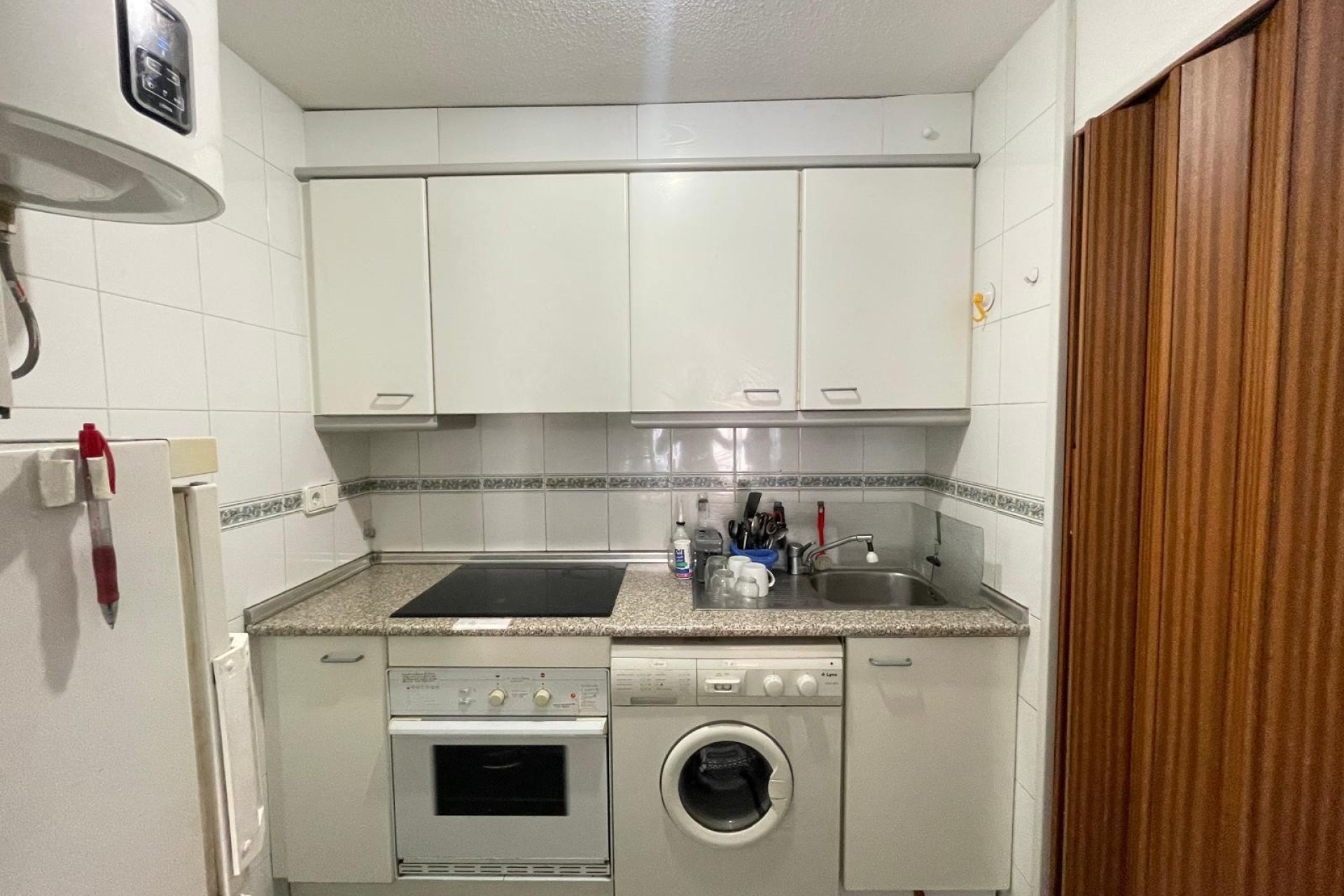 Resale - Apartment / flat - Punta Prima