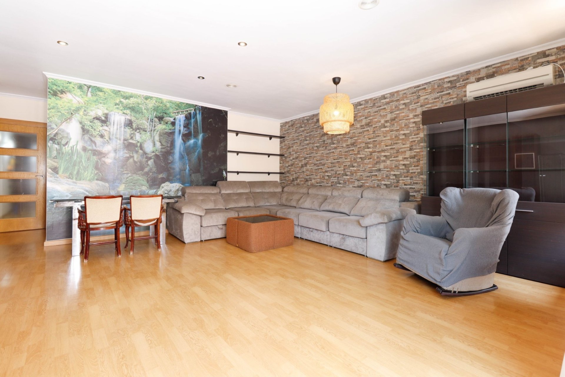 Resale - Apartment / flat - Torrevieja - Center