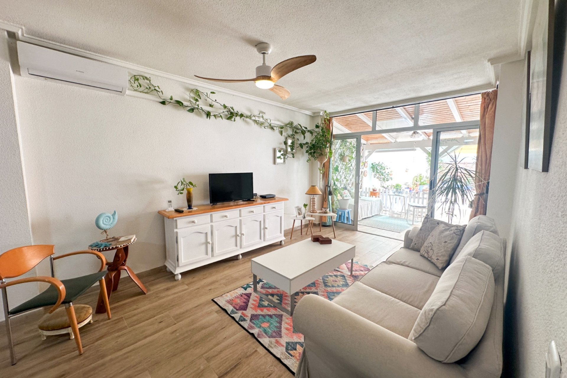 Resale - Apartment / flat - Torrevieja - Center