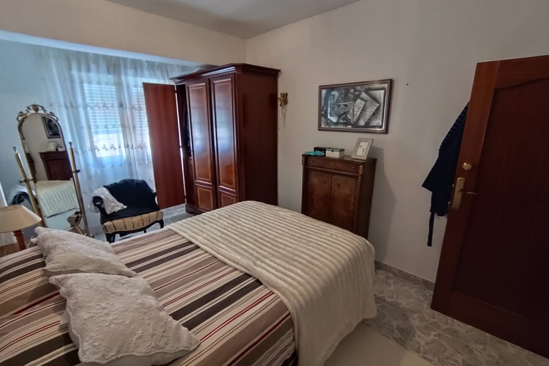 Resale - Apartment / flat - Torrevieja - Center