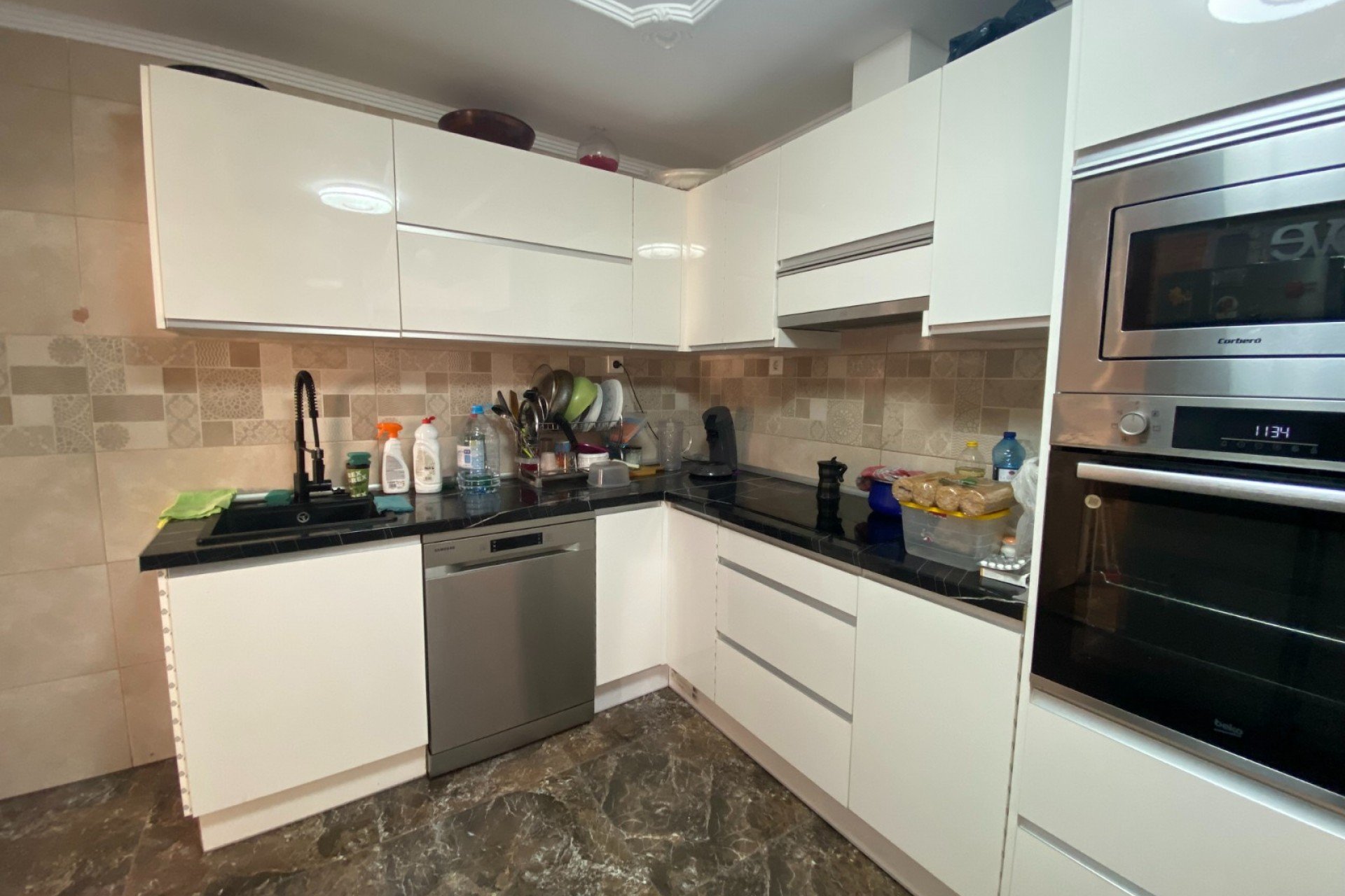 Resale - Apartment / flat - Torrevieja - Center