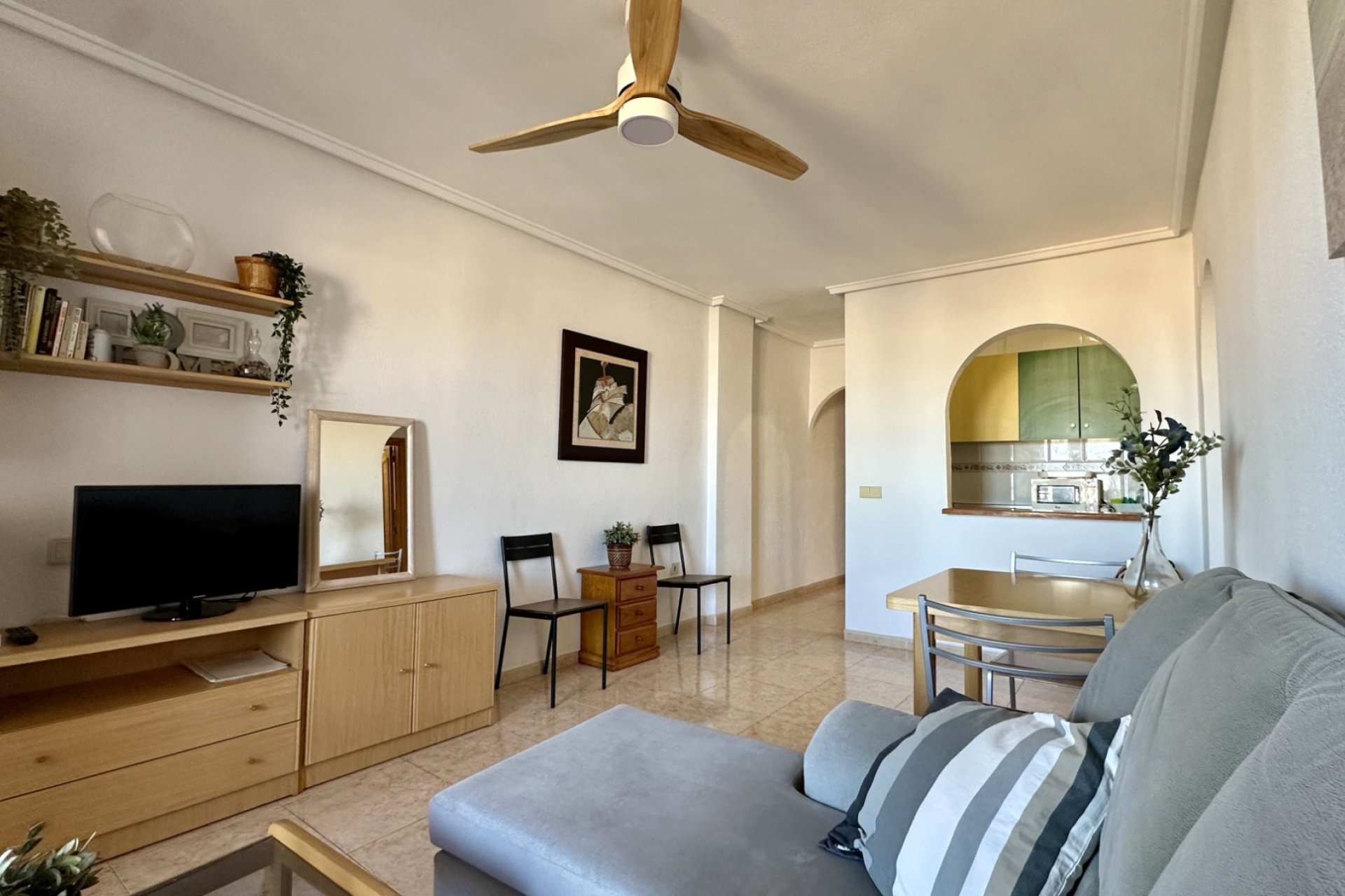 Resale - Apartment / flat - Torrevieja - El Molino