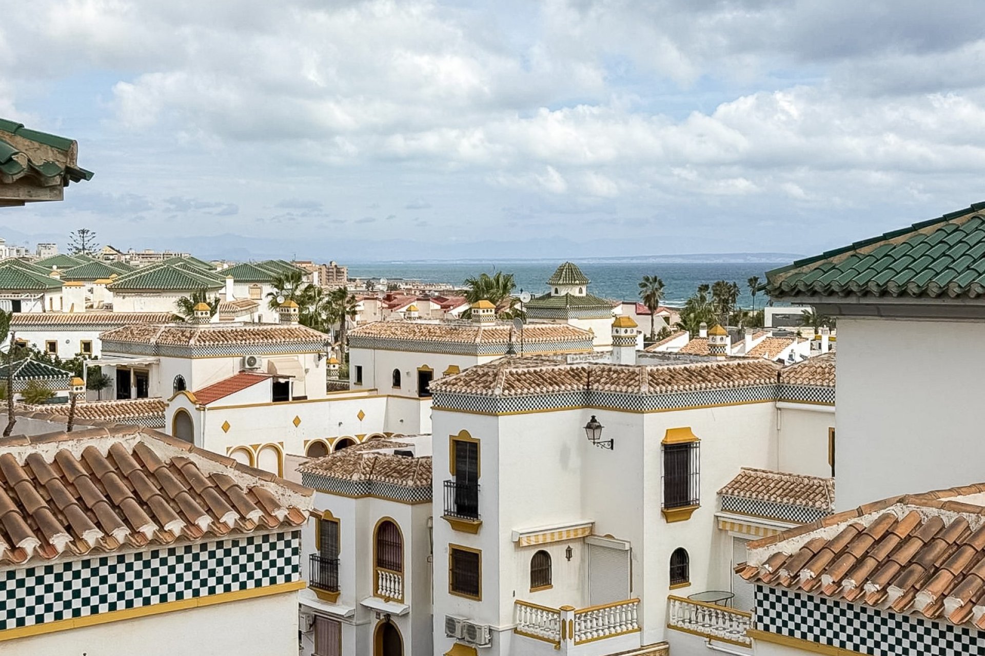 Resale - Apartment / flat - Torrevieja - La Mata