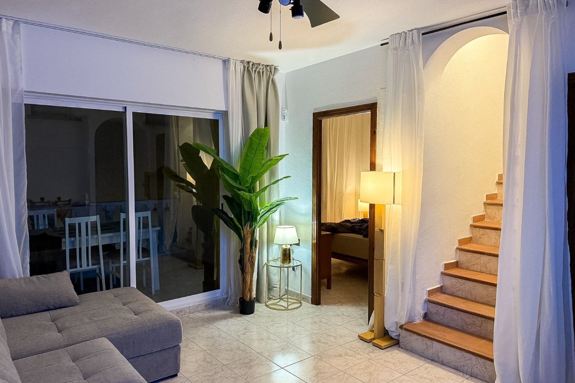 Resale - Apartment / flat - Torrevieja - La Mata