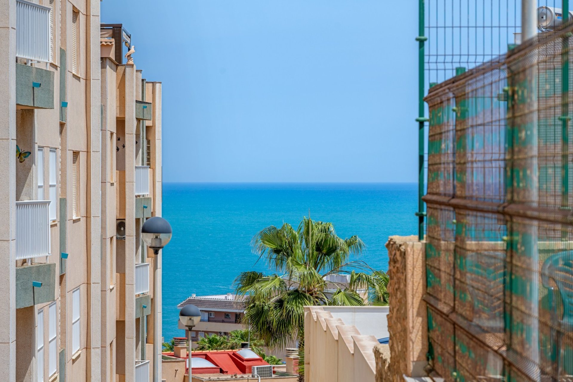 Resale - Apartment / flat - Torrevieja - La Mata